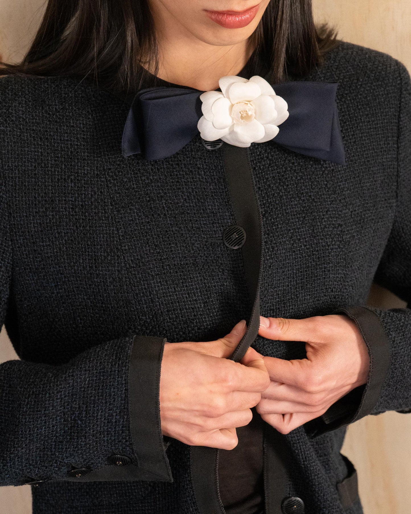 FR38-40 Chanel Spring 2002 Four Pocket Classic Collarless Jacket