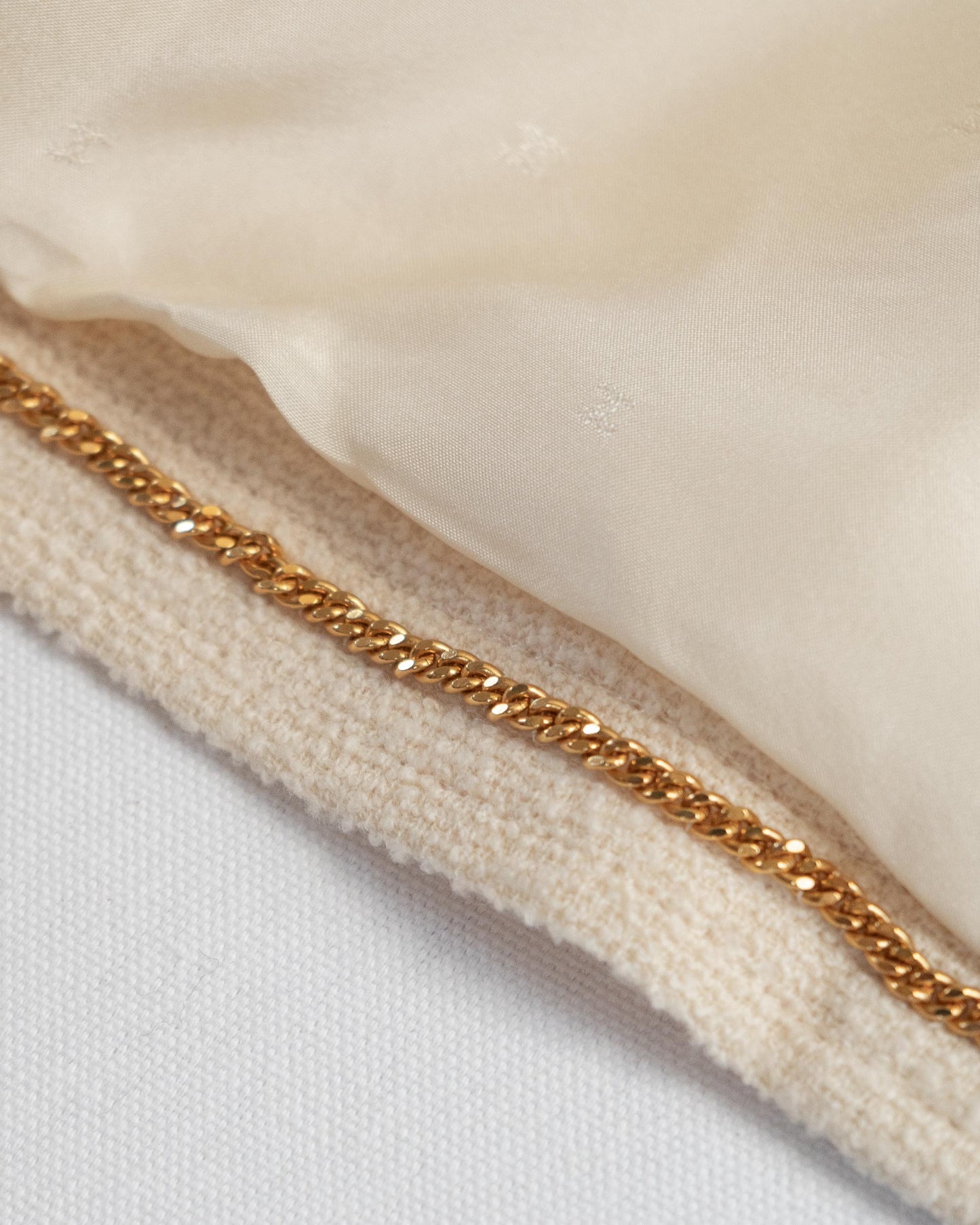 FR36-44 Chanel Spring 1994 Classic Four Pocket Collarless Ivory Wool Tweed Jacket