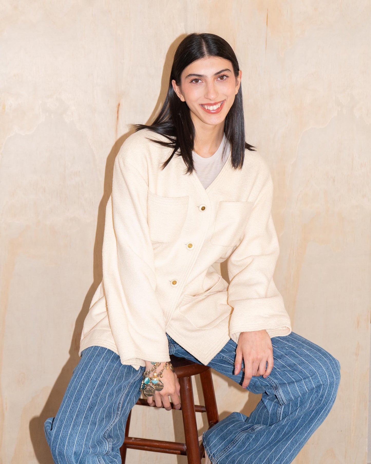 FR36-44 Chanel Spring 1994 Classic Four Pocket Collarless Ivory Wool Tweed Jacket