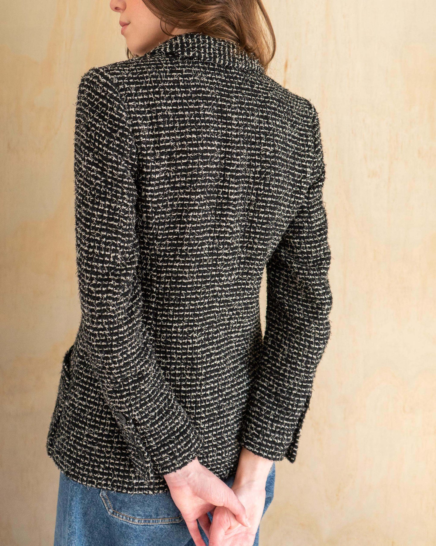 FR34-36 Chanel Cruise 2003 Double Breasted Camellia Detail Black and White Fantasy Tweed Jacket