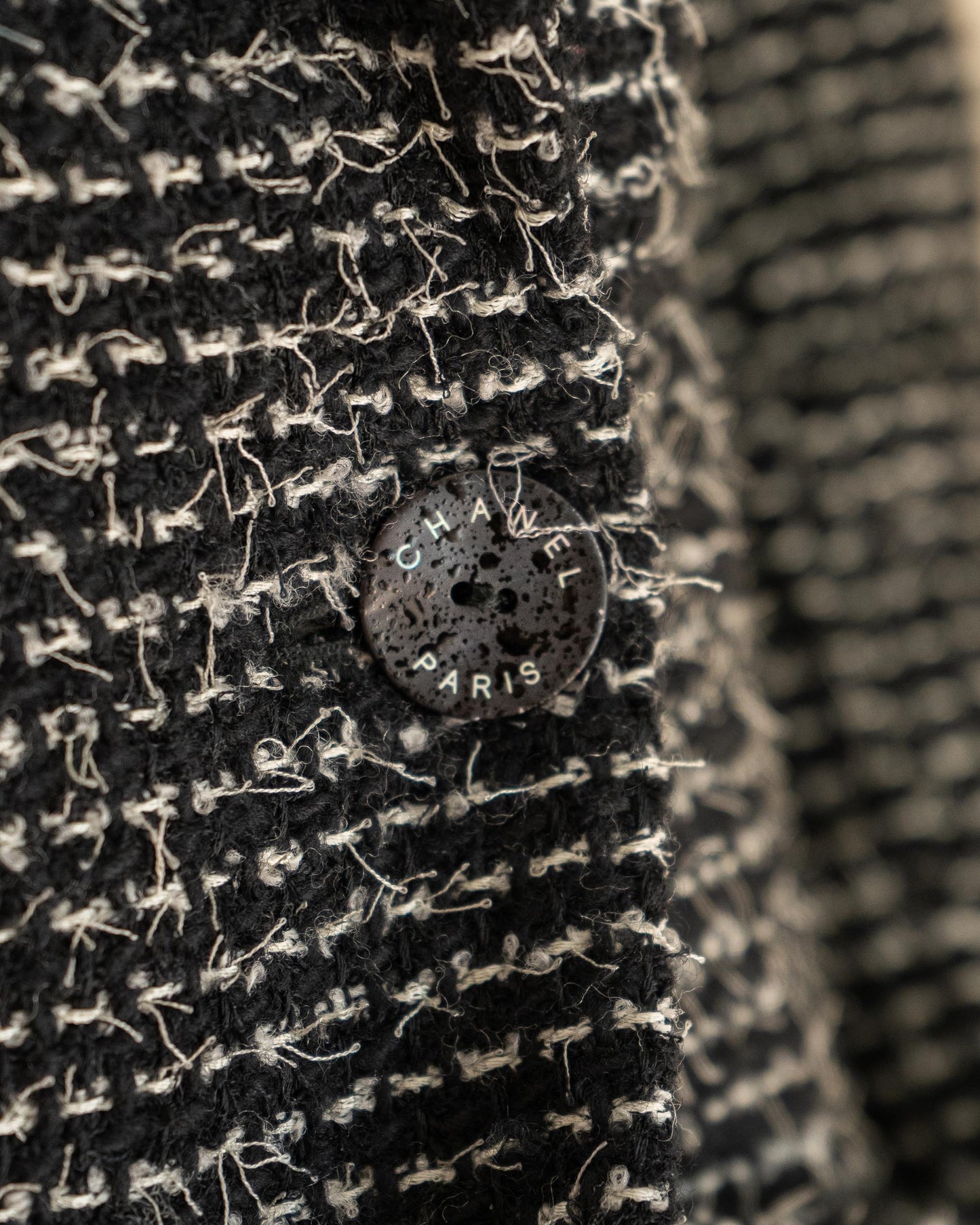 FR34-36 Chanel Cruise 2003 Double Breasted Camellia Detail Black and White Fantasy Tweed Jacket