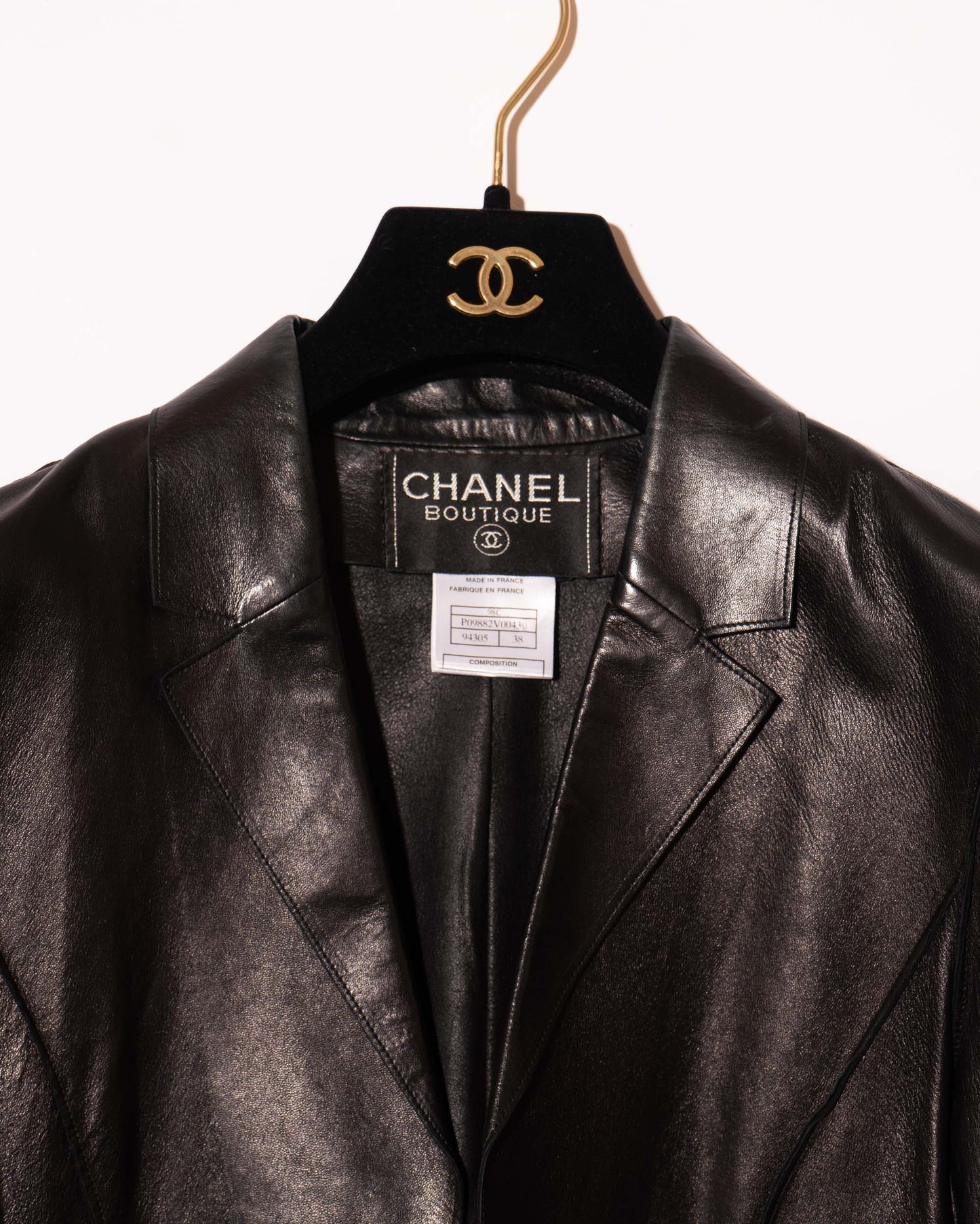 FR36-38 Rare Chanel Cruise 1998 Fitted Lambskin Jacket