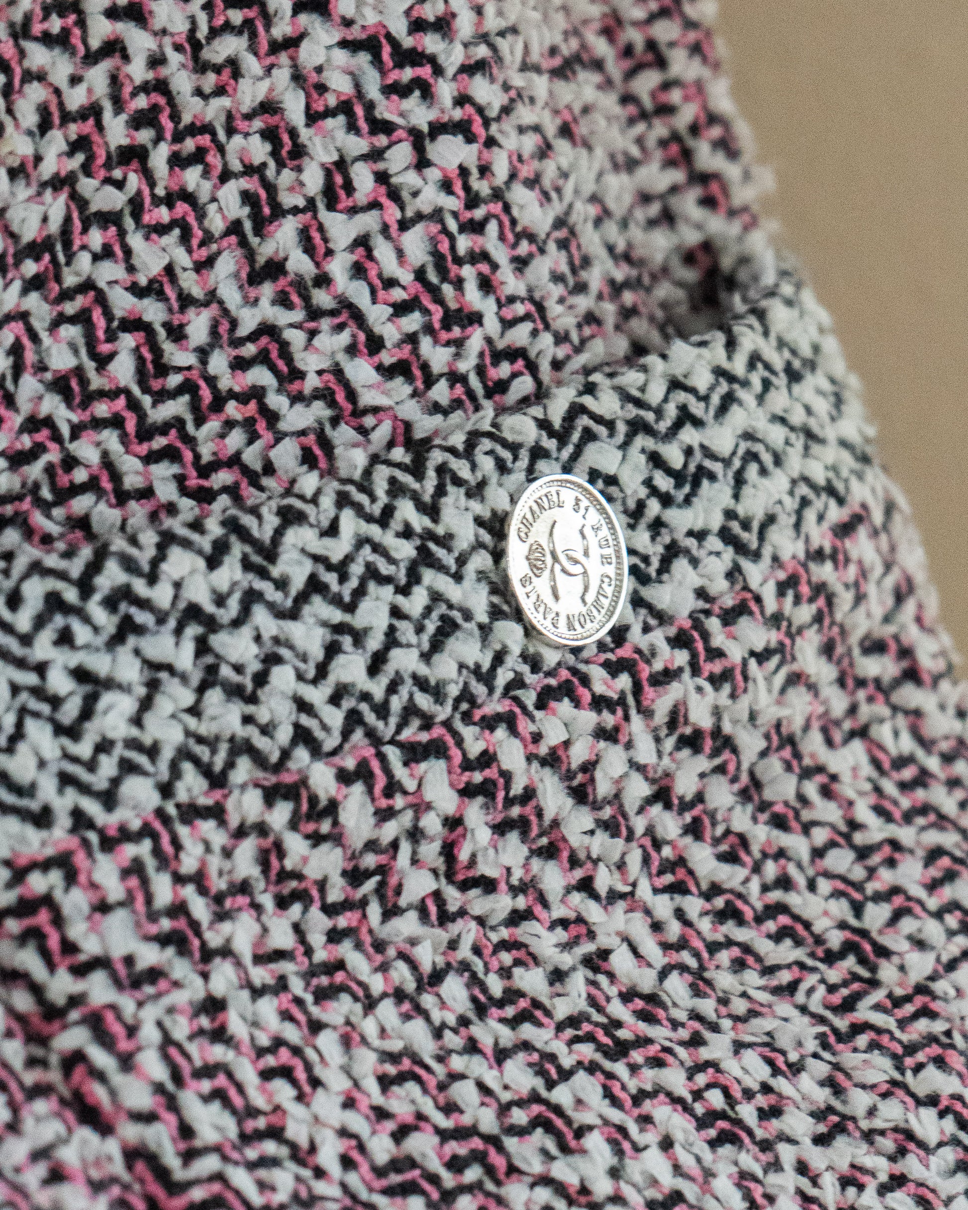 FR36-38 Chanel Spring 1996 Four Pocket Fantasy Tweed Jacket - Vintage Chanel Jacket -   - Rarchive.