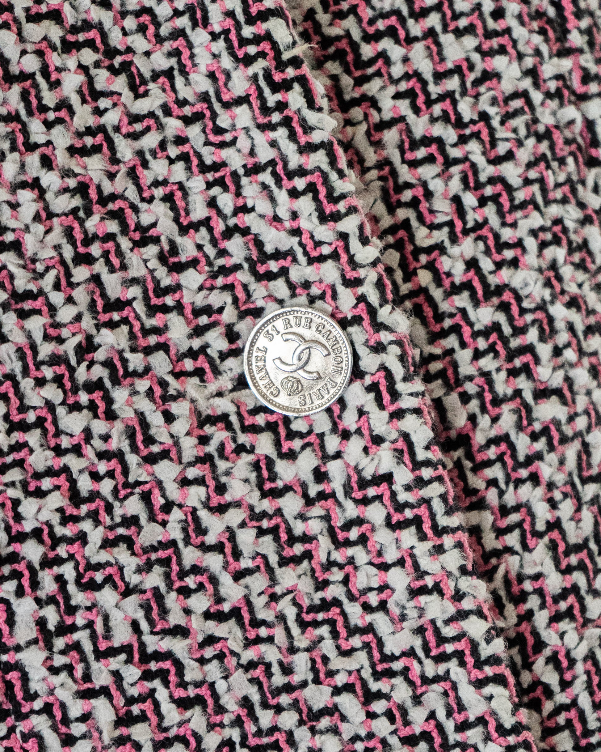 FR36-38 Chanel Spring 1996 Four Pocket Fantasy Tweed Jacket - Vintage Chanel Jacket -   - Rarchive.