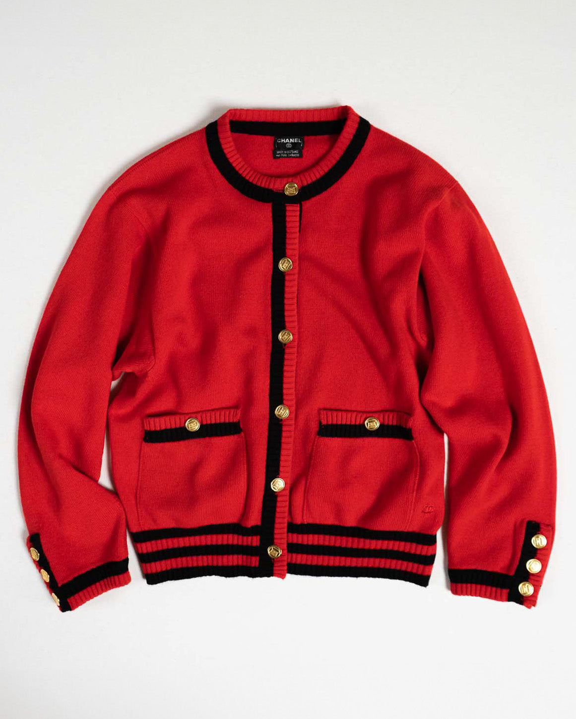 FR36-38 Chanel Fall 1987 Two Pocket Red and Black Cashmere Cardigan