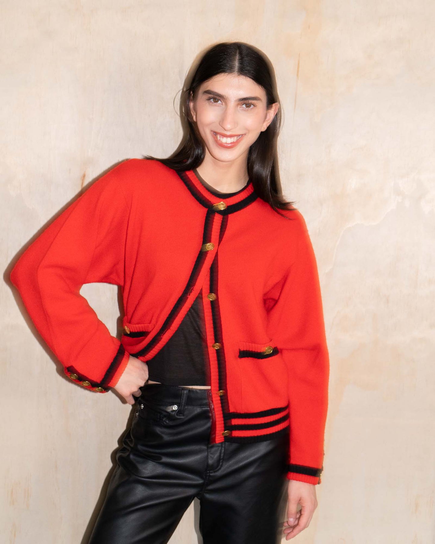 FR36-38 Chanel Fall 1987 Two Pocket Red and Black Cashmere Cardigan