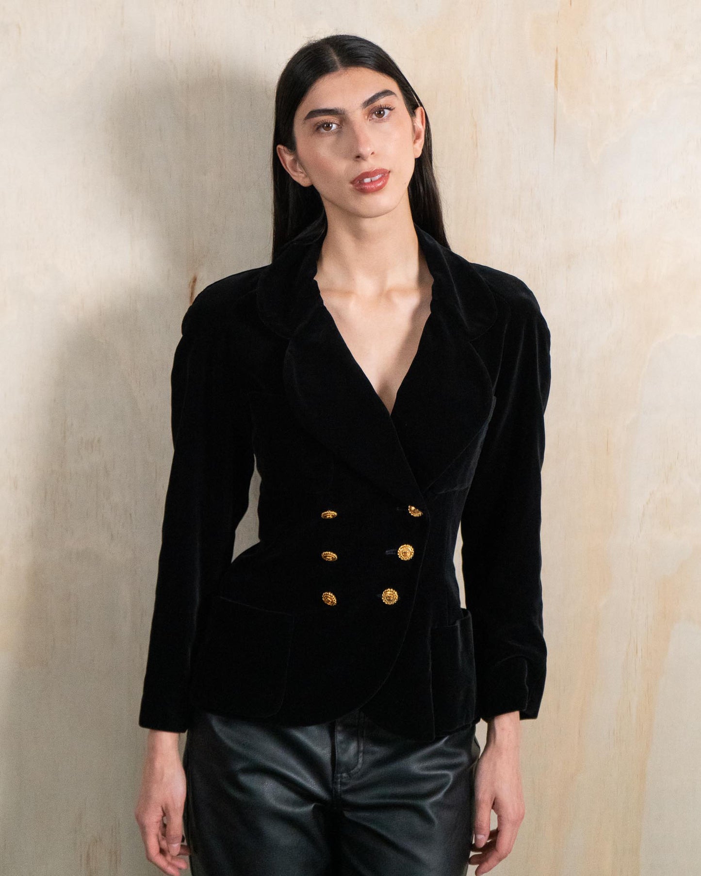 FR34-36 Chanel Fall 1988 Double Breasted Black Velvet Jacket