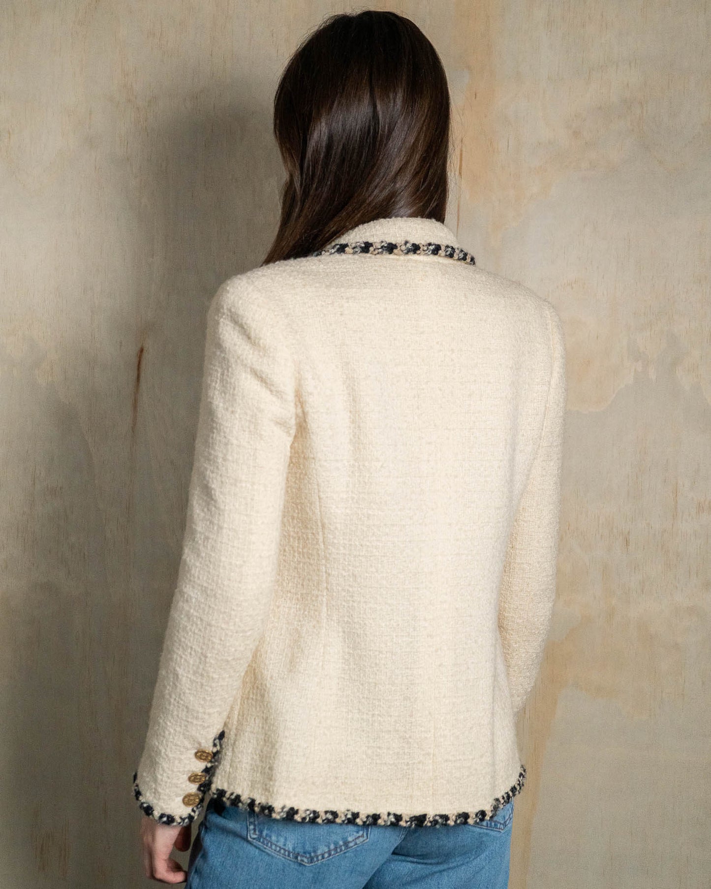 FR38-40 Chanel Fall 2006  Timeless Four Pocket Cream Bouclé Wool Tweed Blazer