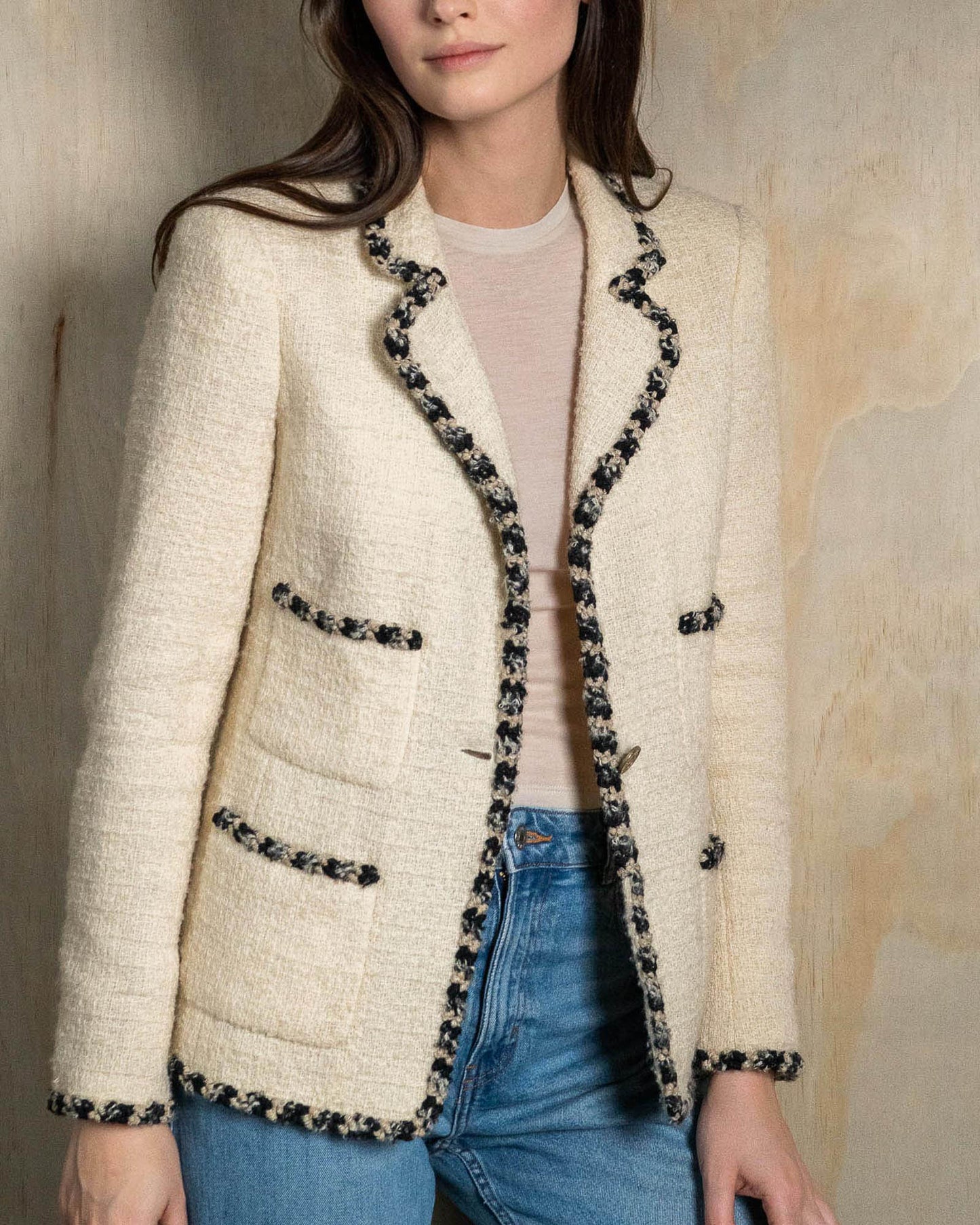 FR38-40 Chanel Fall 2006  Timeless Four Pocket Cream Bouclé Wool Tweed Blazer