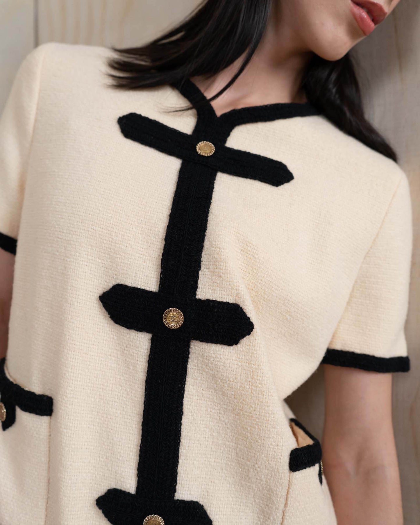 FR42-44 Rare Chanel Fall 2005 Four Pocket Ivory Tweed Dress