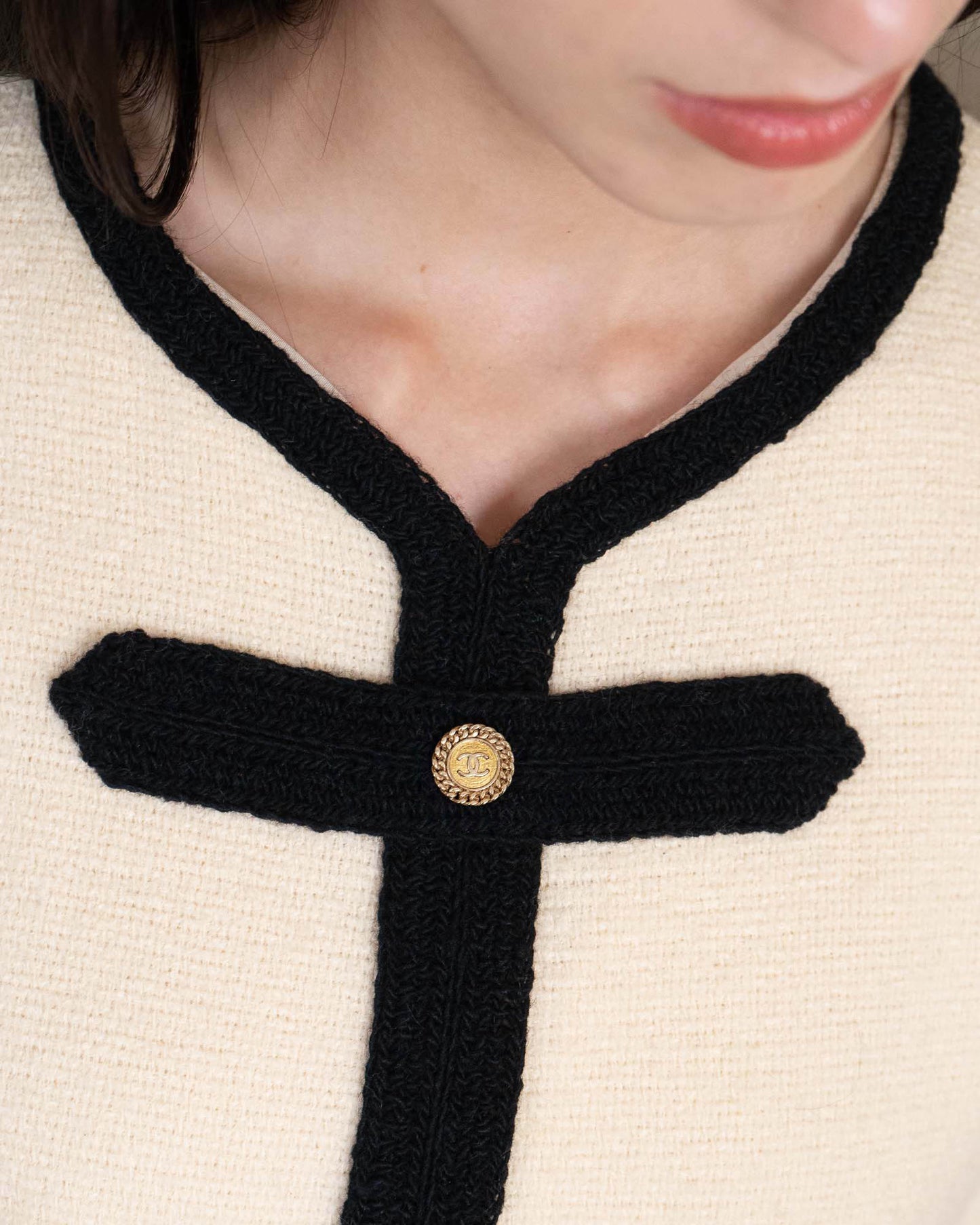 FR42-44 Rare Chanel Fall 2005 Four Pocket Ivory Tweed Dress