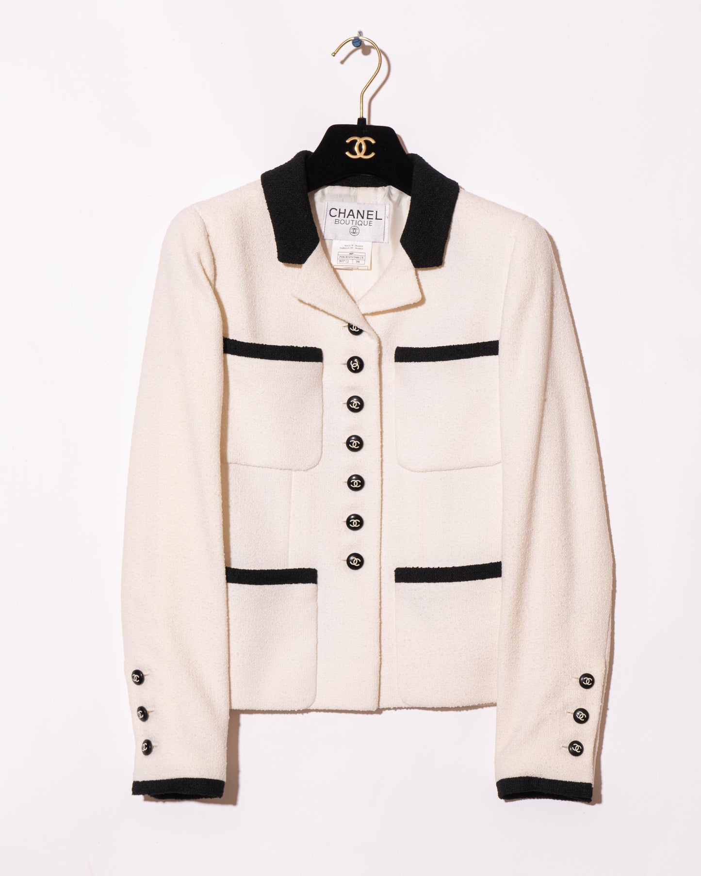 FR34-36 Rare Chanel Cruise 1996 Four Pocket Contrasting Trim Ivory White Tweed Jacket