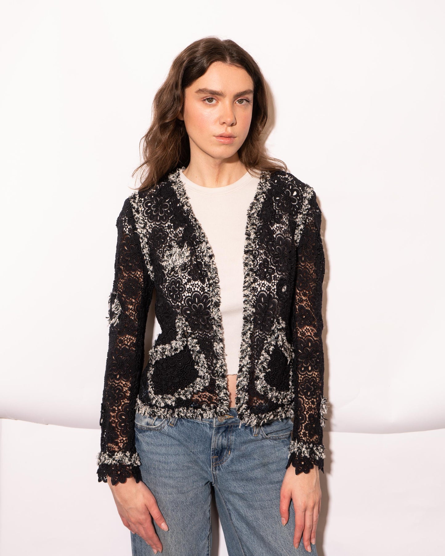 FR38-40 Chanel Spring 2004 Collarless Two Pocket Contrasting Trim Black Floral Lace Jacket - Vintage Chanel Jacket -   - Rarchive.