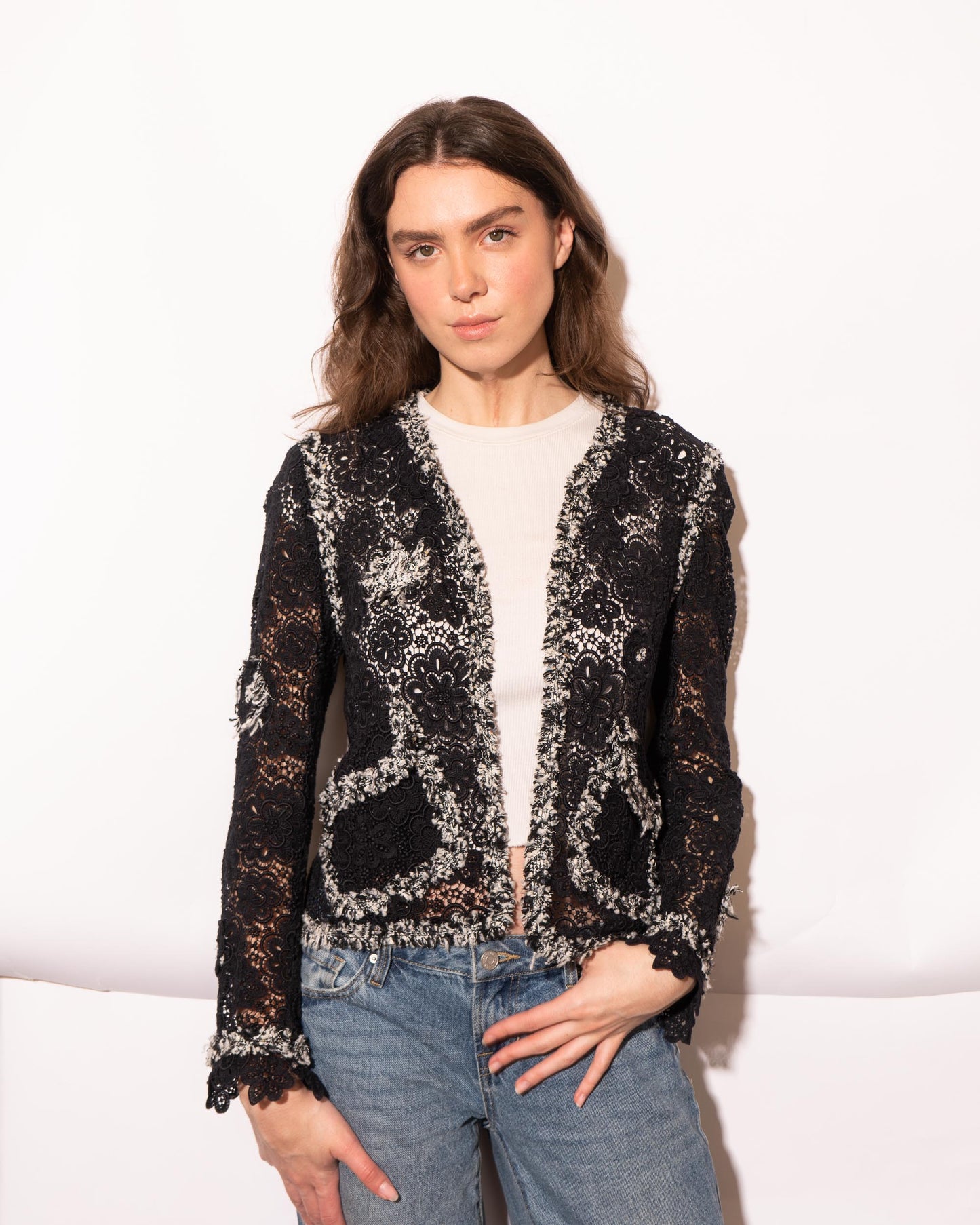 FR38-40 Chanel Spring 2004 Collarless Two Pocket Contrasting Trim Black Floral Lace Jacket - Vintage Chanel Jacket -   - Rarchive.