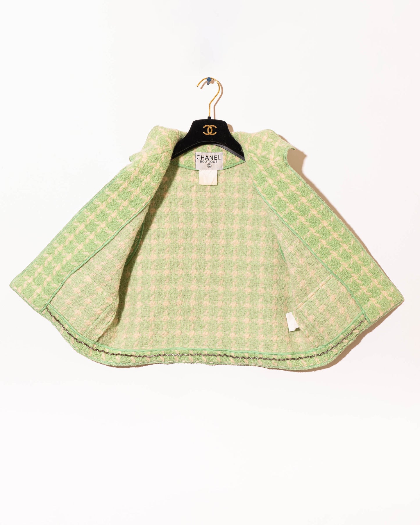 FR36-38 Rare Chanel Spring 1996 Two Pocket Green and Off White Wool Vest - Vintage Chanel Jacket -   - Rarchive.