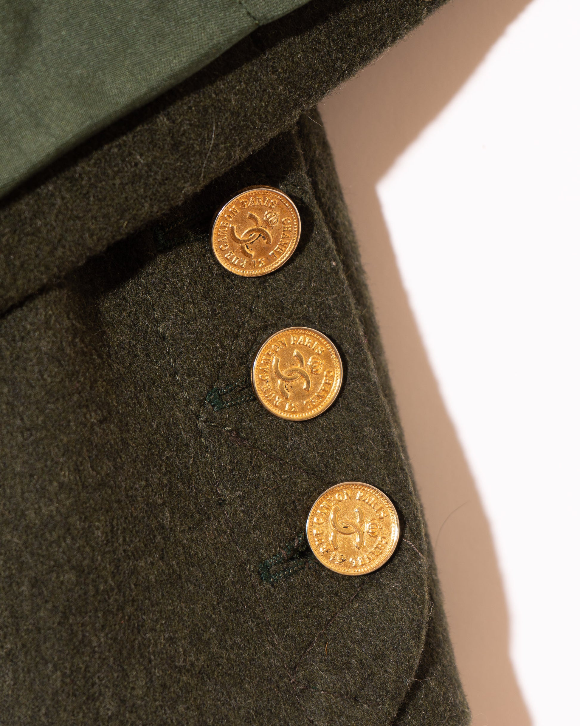 FR38-40 Chanel Fall 1988 Collarless Two Pocket Wool Jacket - Vintage Chanel Jacket -   - Rarchive.