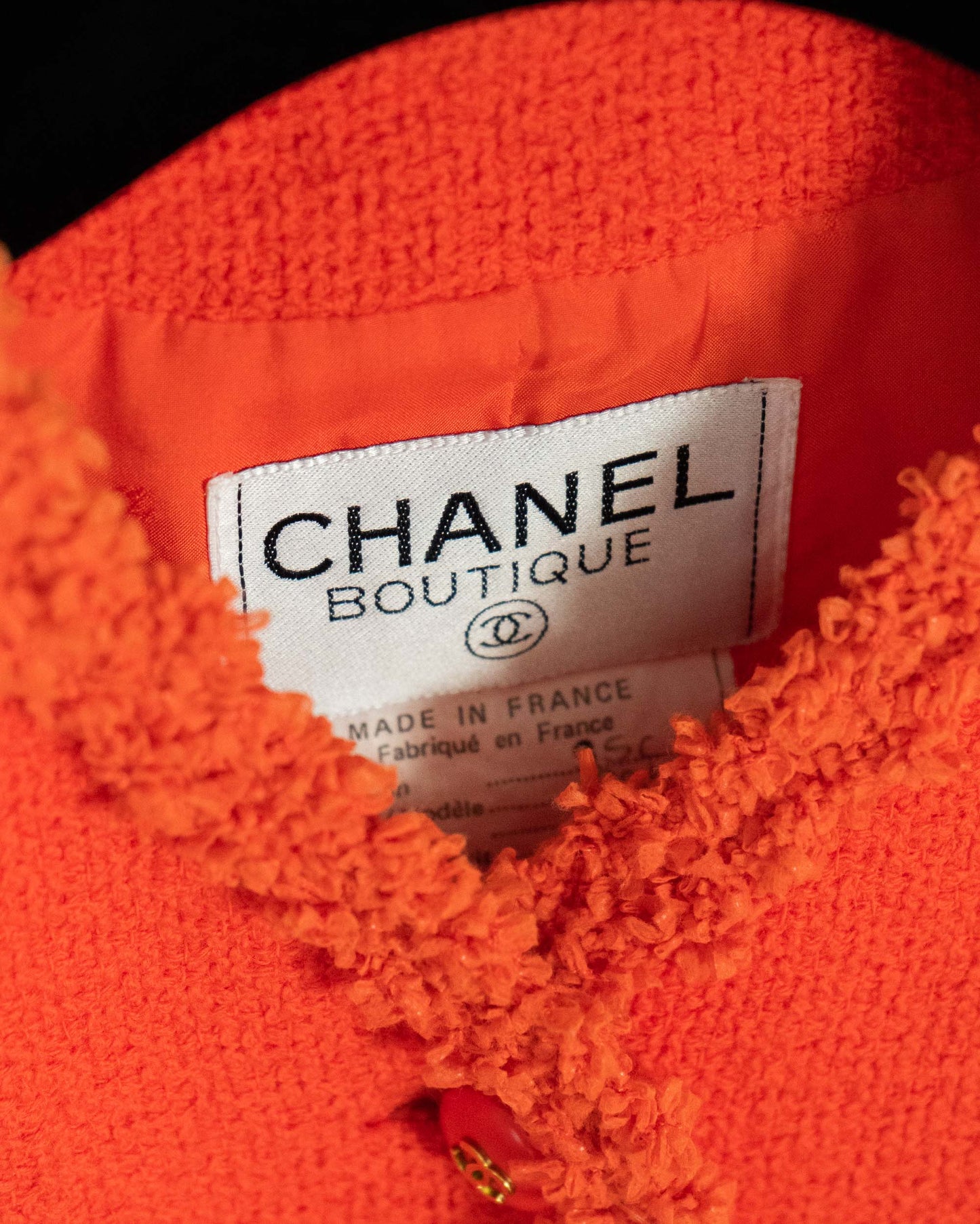 FR36-38 Rare Chanel Cruise 1995 Scarlet Red Skirt Suit