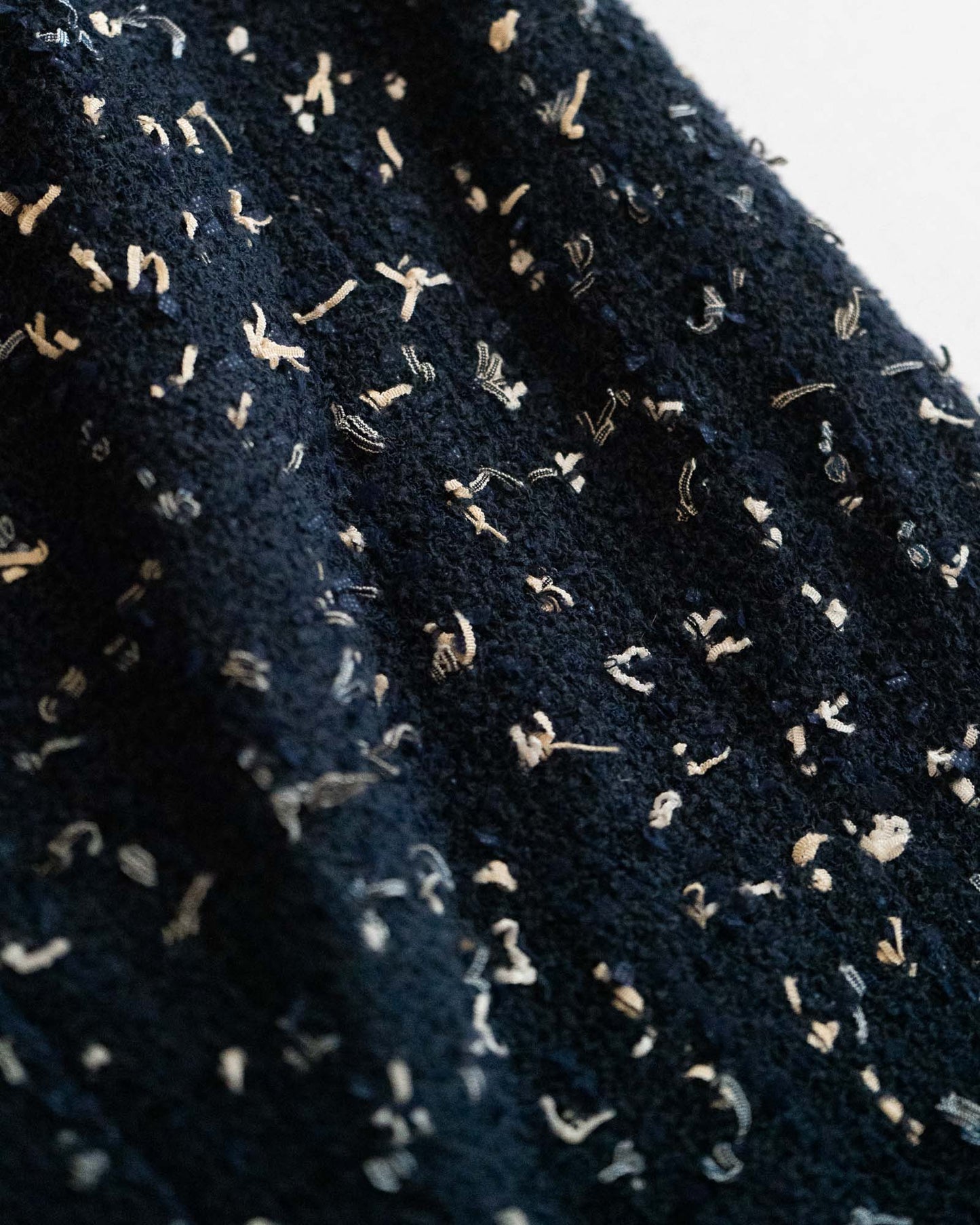 FR36-38 Chanel Cruise 2011 Two Pocket Fantasy Tweed Knee-Length Sleeveless Dress