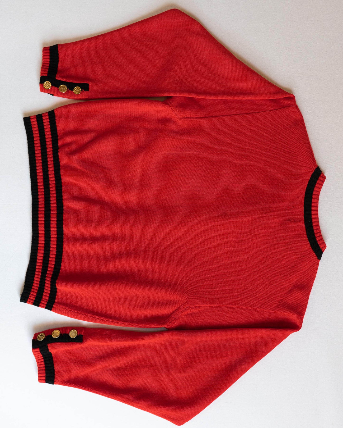 FR36-42 Chanel Fall 1987 Two Pocket Red and Black Cashmere Cardigan