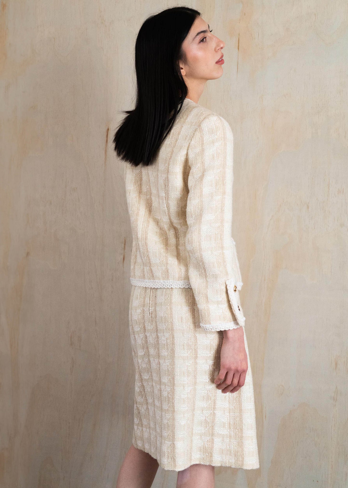 FR36-38 Rare Chanel Early 1980s Classic Collarless Four Pocket Wool Tweed Skirt Suit