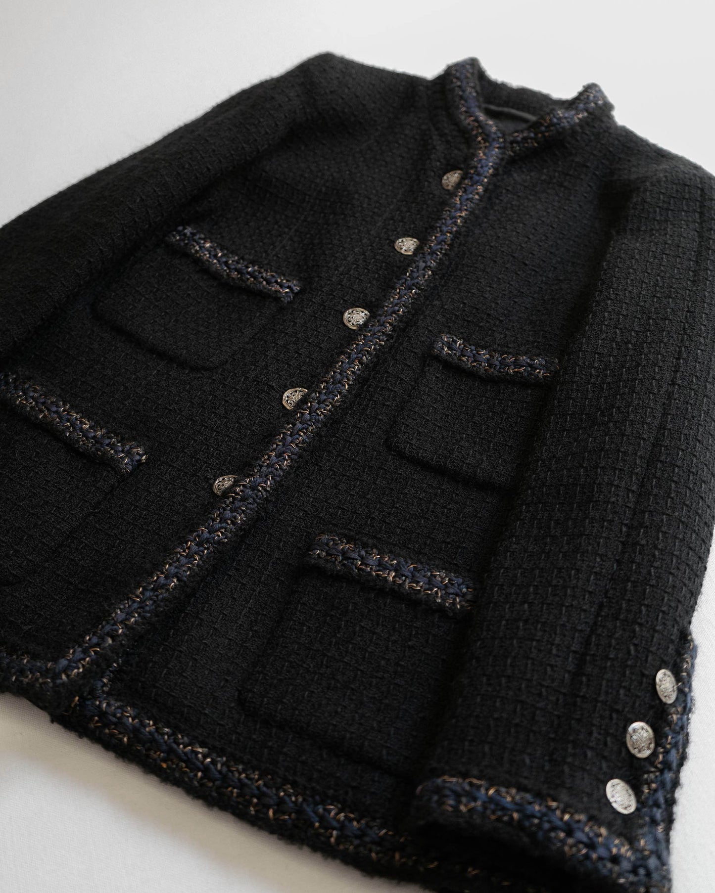 FR38-40 Chanel Pre-Fall 2010 Paris-Shanghai Classic Four Pocket High Collar Black Tweed Jacket