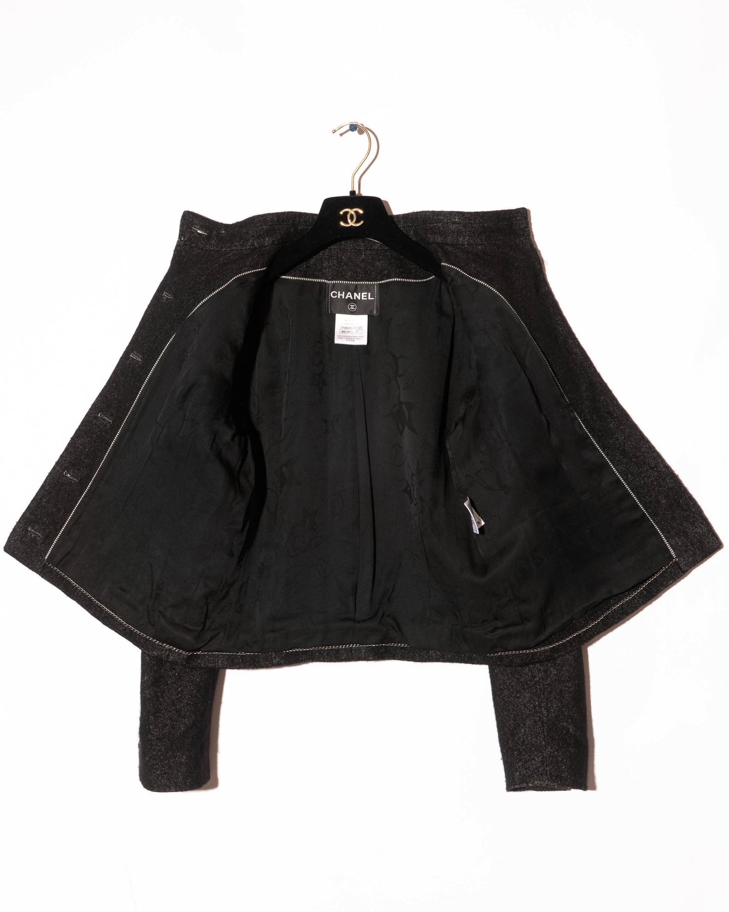 FR38-40 Rare Chanel Pre-Fall 2013 Black Cropped Cashmere Jacket