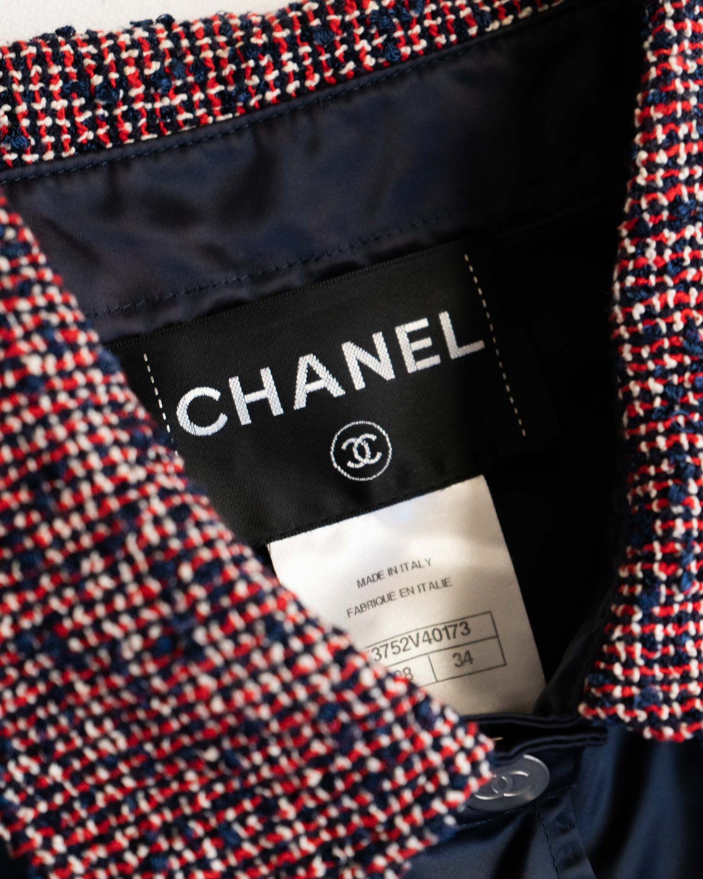 FR36-38 Chanel Spring 2016 Chanel Logo Nylon Jacket