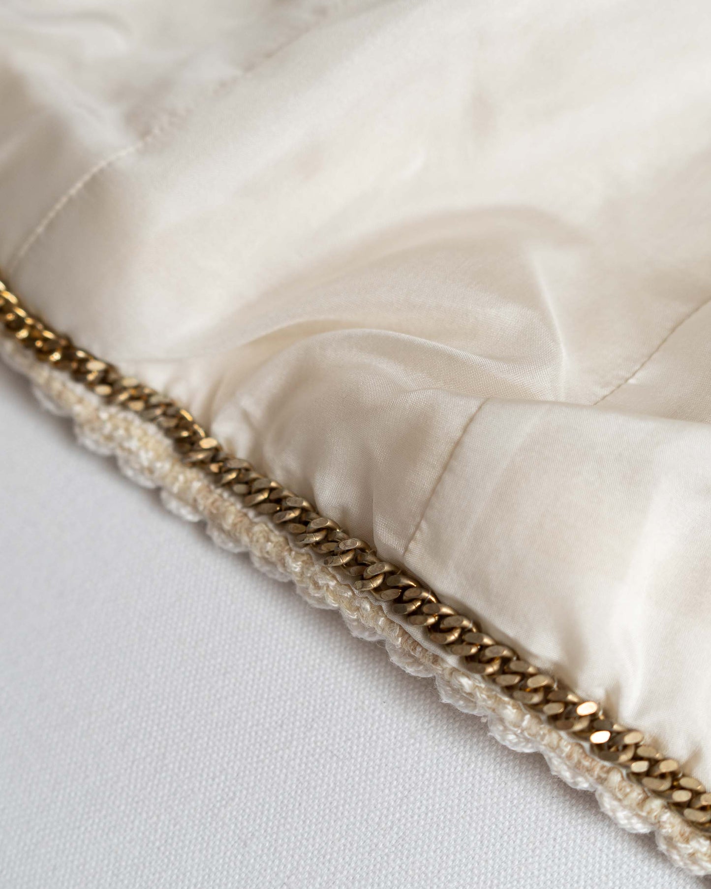 FR36-38 Rare Chanel Early 1980s Classic Collarless Four Pocket Wool Tweed Skirt Suit