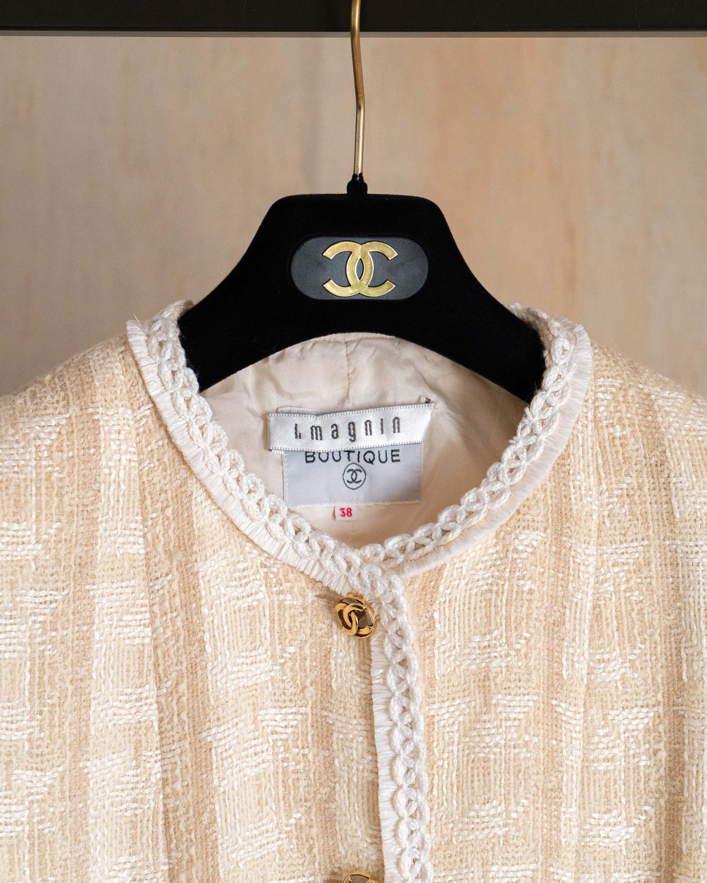 FR36-38 Rare Chanel Early 1980s Classic Collarless Four Pocket Wool Tweed Skirt Suit