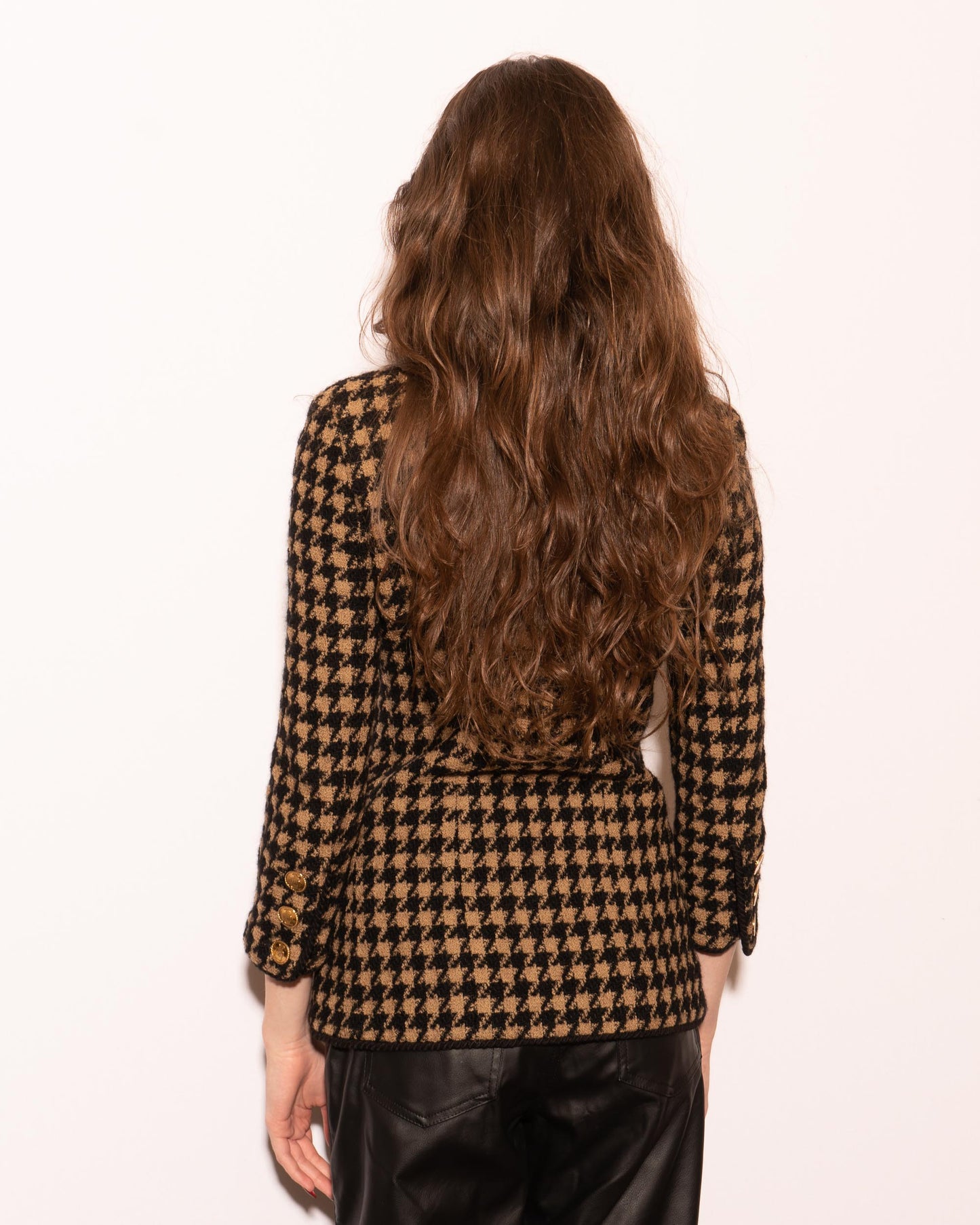 FR34-36 Chanel 1980s Collarless Four Pocket Houndstooth Tweed Jacket