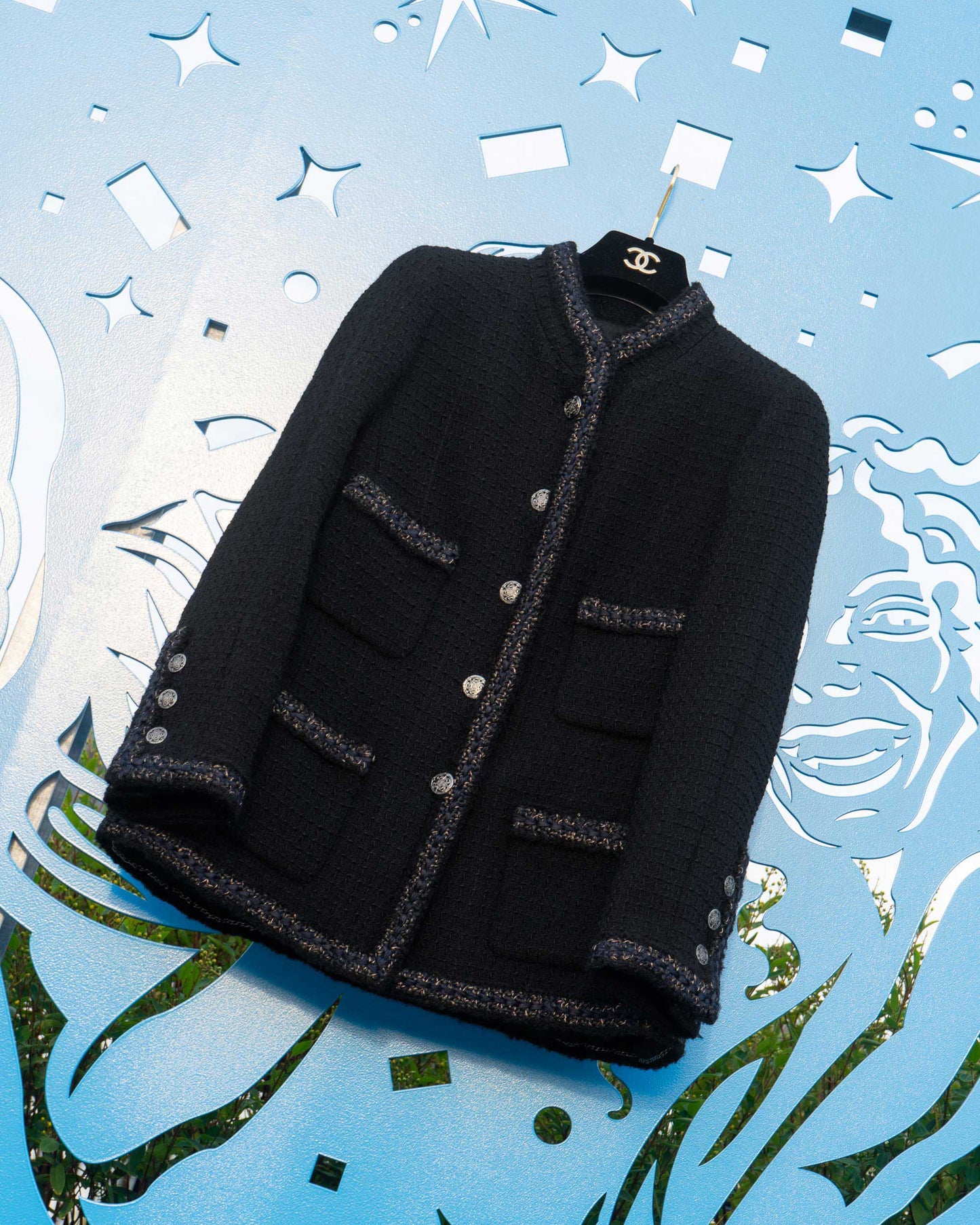 FR38-40 Chanel Pre-Fall 2010 Paris-Shanghai Classic Four Pocket High Collar Black Tweed Jacket