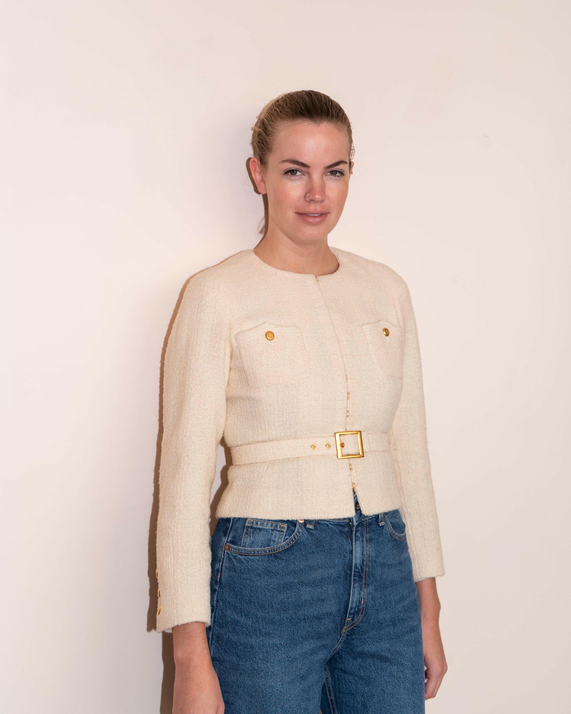 FR34-36 Chanel Fall 1996 Collarless Two-Pocketed Belted Jacket in Cream Tweed - Vintage Chanel Jacket -   - Rarchive.