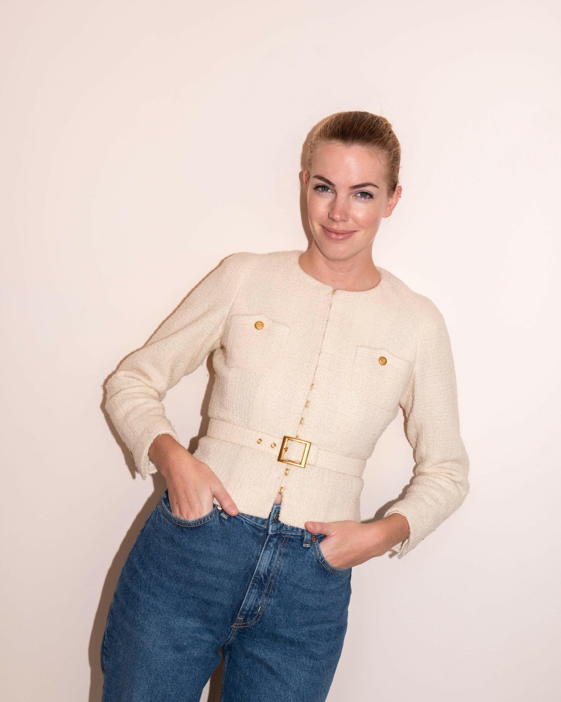 FR34-36 Chanel Fall 1996 Collarless Two-Pocketed Belted Jacket in Cream Tweed - Vintage Chanel Jacket -   - Rarchive.