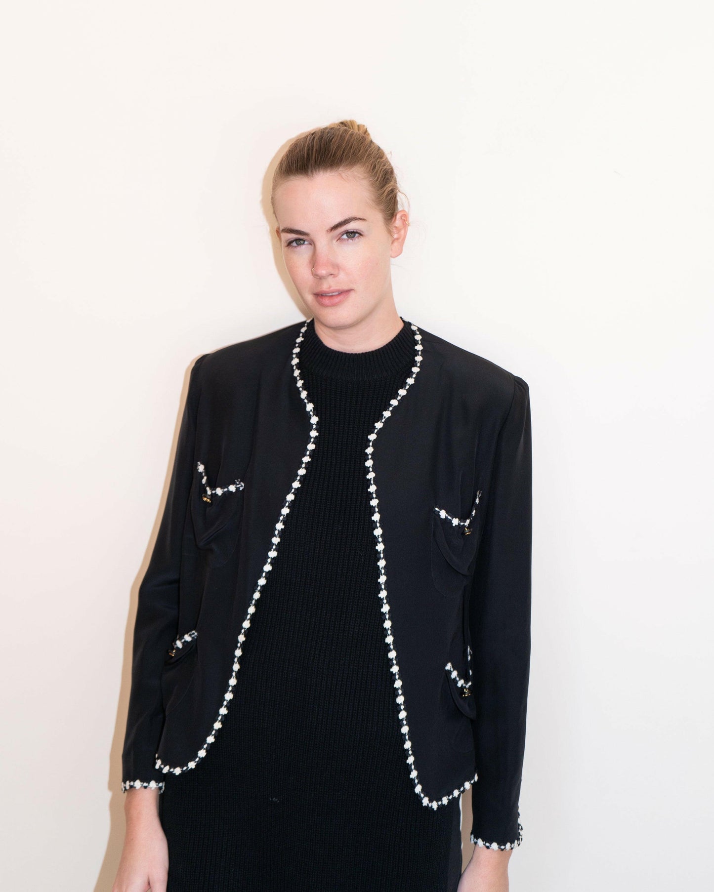 FR40-42 Rare Chanel Cruise 1994 Collarless Four-Pocketed Black Silk Jacket