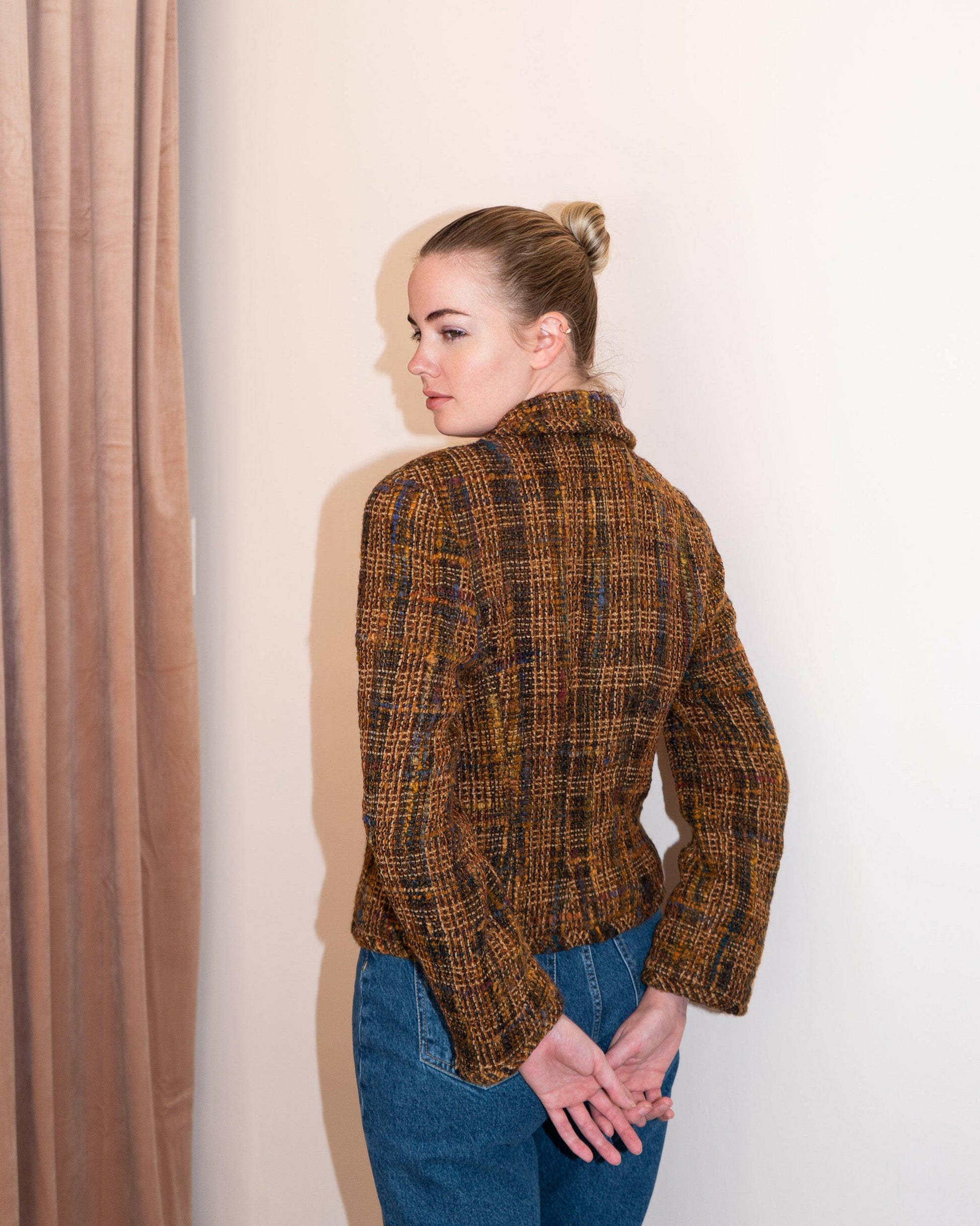 FR38-40 Rare Chanel Fall 1998 Two-Pocketed Shorter Cut Fantasy Tweed Jacket - Vintage Chanel Jacket -   - Rarchive.