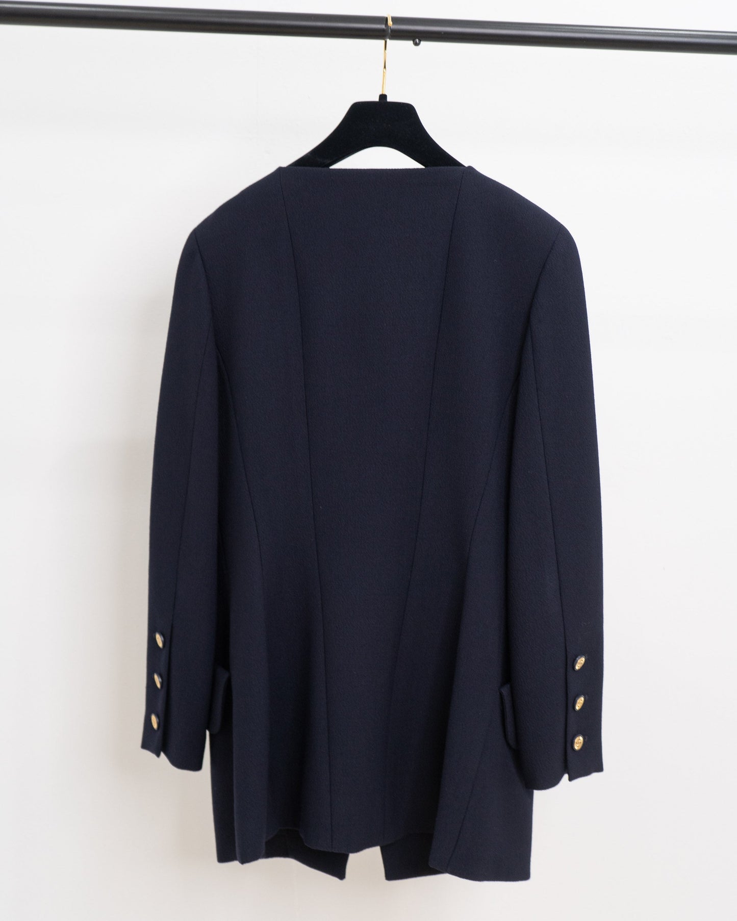FR38-40 Chanel Fall 1991 Two-Pocketed Square Neckline Wool Jacket in Navy