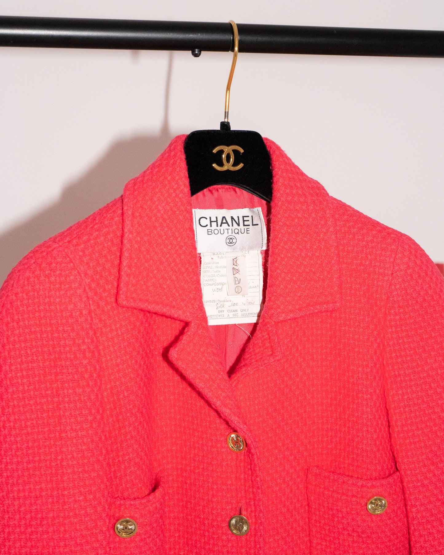 FR34-36 Chanel Fall 1990 Four Pocketed Wool Tweed Jacket in Pink - Vintage Chanel Jacket -   - Rarchive.