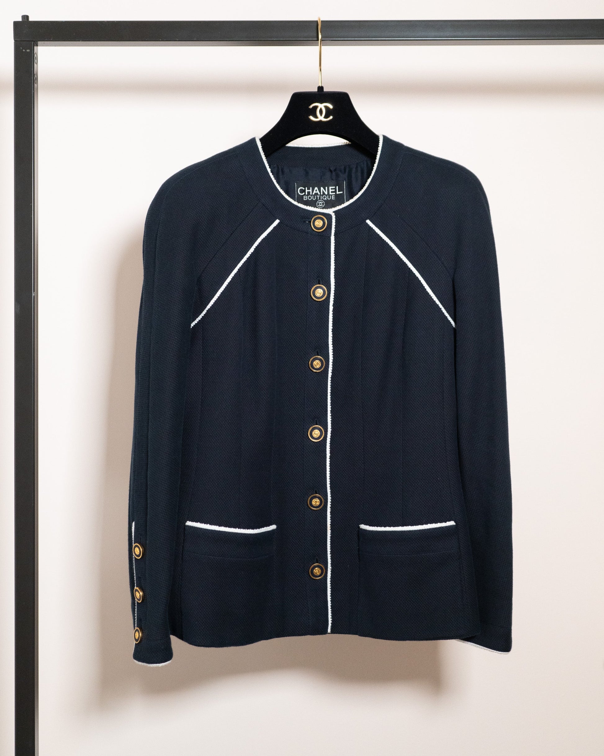 FR38-40 Rare Chanel Cruise 1996 Two-Pocketed Cotton Jacket in Navy - Vintage Chanel Jacket -   - Rarchive.