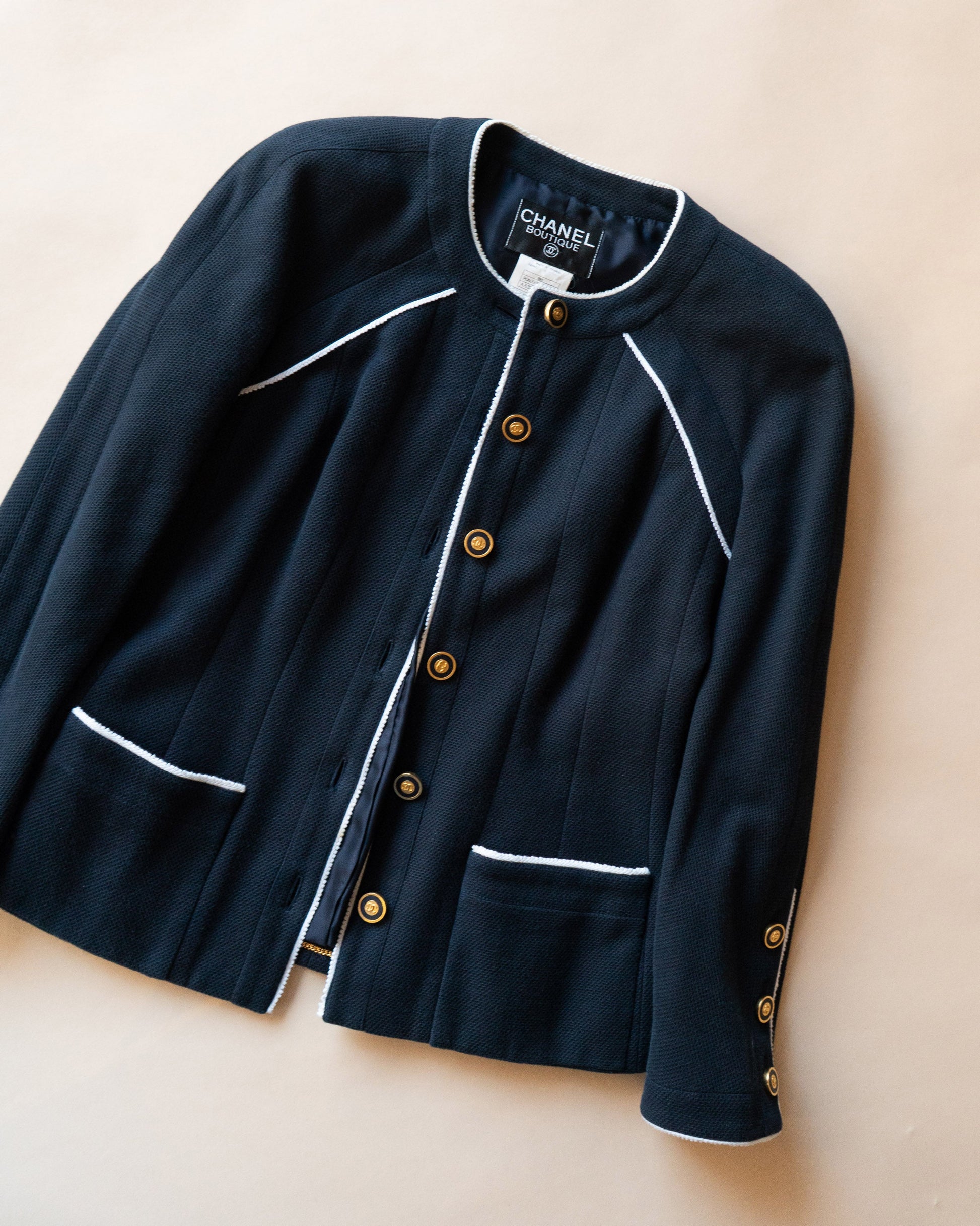 FR38-40 Rare Chanel Cruise 1996 Two-Pocketed Cotton Jacket in Navy - Vintage Chanel Jacket -   - Rarchive.