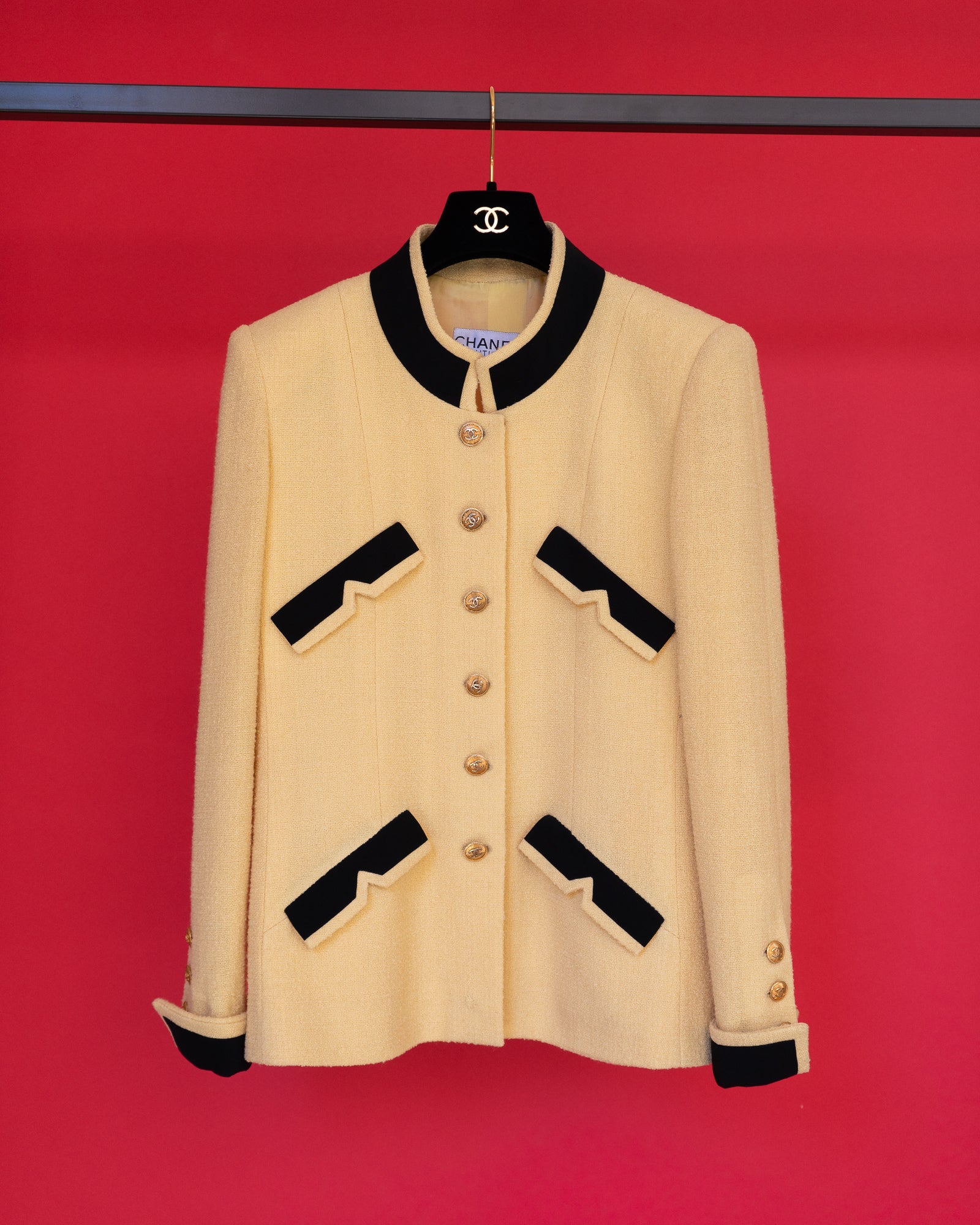 FR40-42 Rare Chanel Fall 1984 Four Pocketed Jacket in Pastel Yellow - Vintage Chanel Jacket -   - Rarchive.