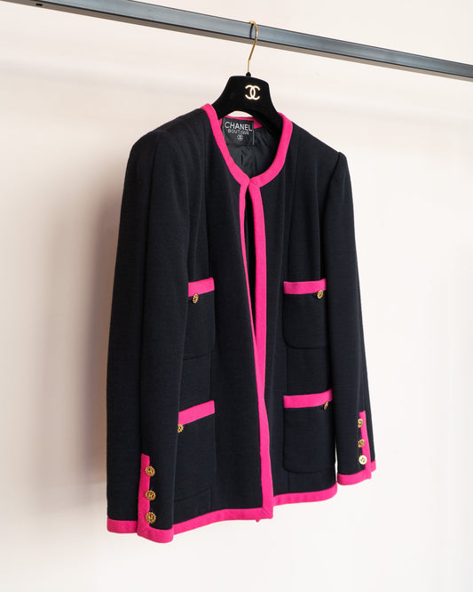 FR38-40 Chanel Fall 1984 Four Pocketed Jacket in Black and Fuchsia