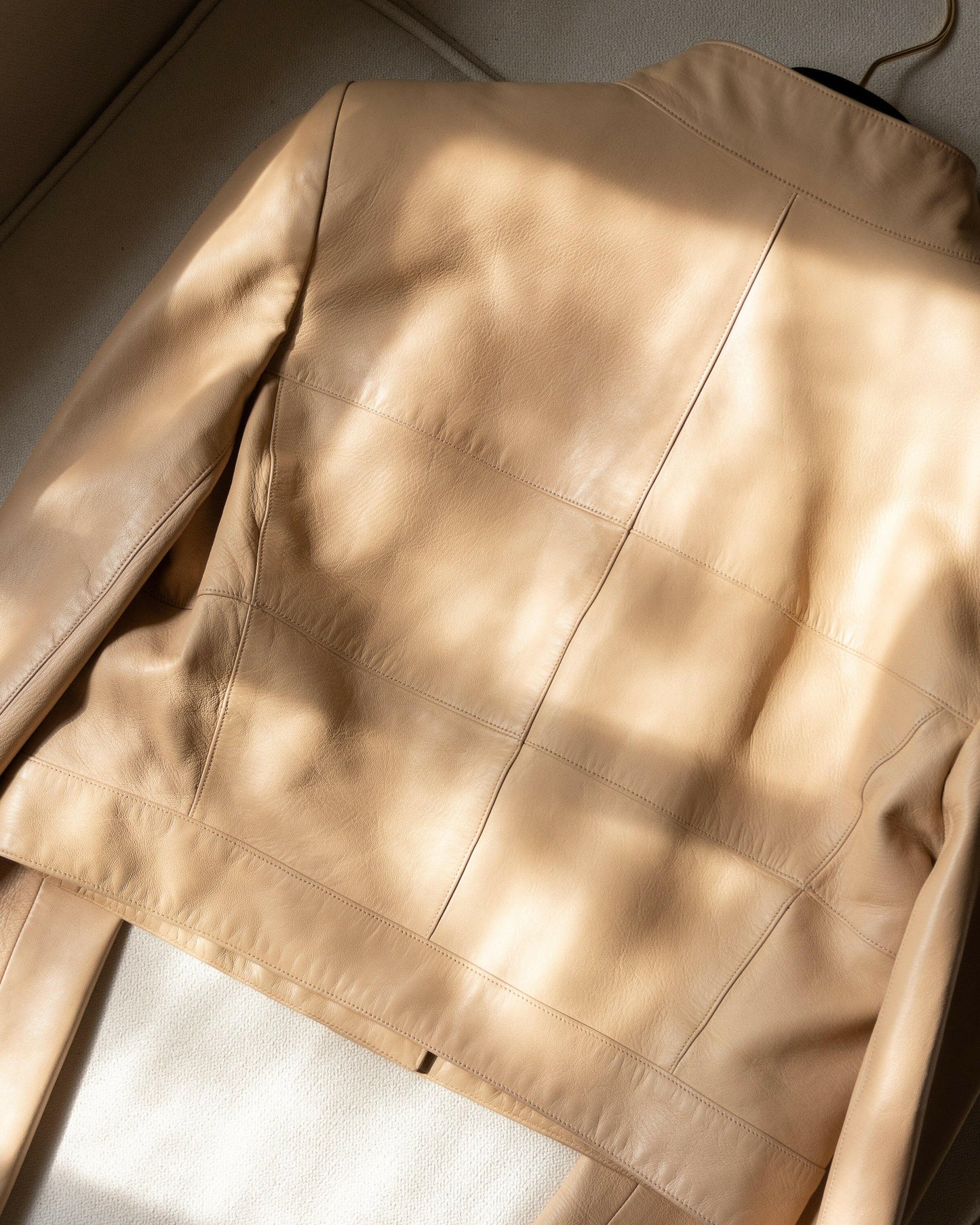 FR38-40 Rare Chanel Fall 2001 Cropped Beige Lambskin Jacket - Vintage Chanel Jacket -   - Rarchive.