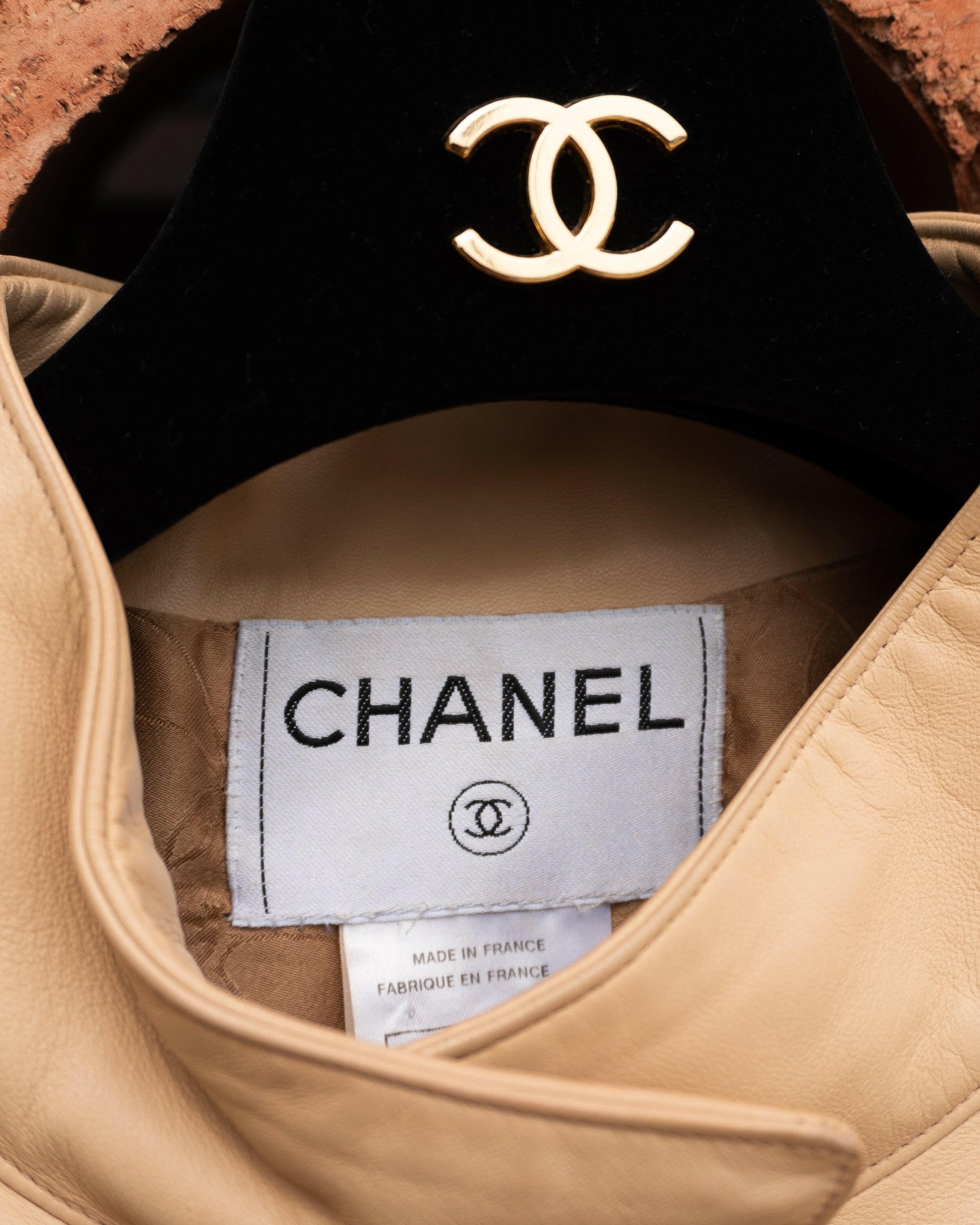 FR38-40 Rare Chanel Fall 2001 Cropped Beige Lambskin Jacket - Vintage Chanel Jacket -   - Rarchive.