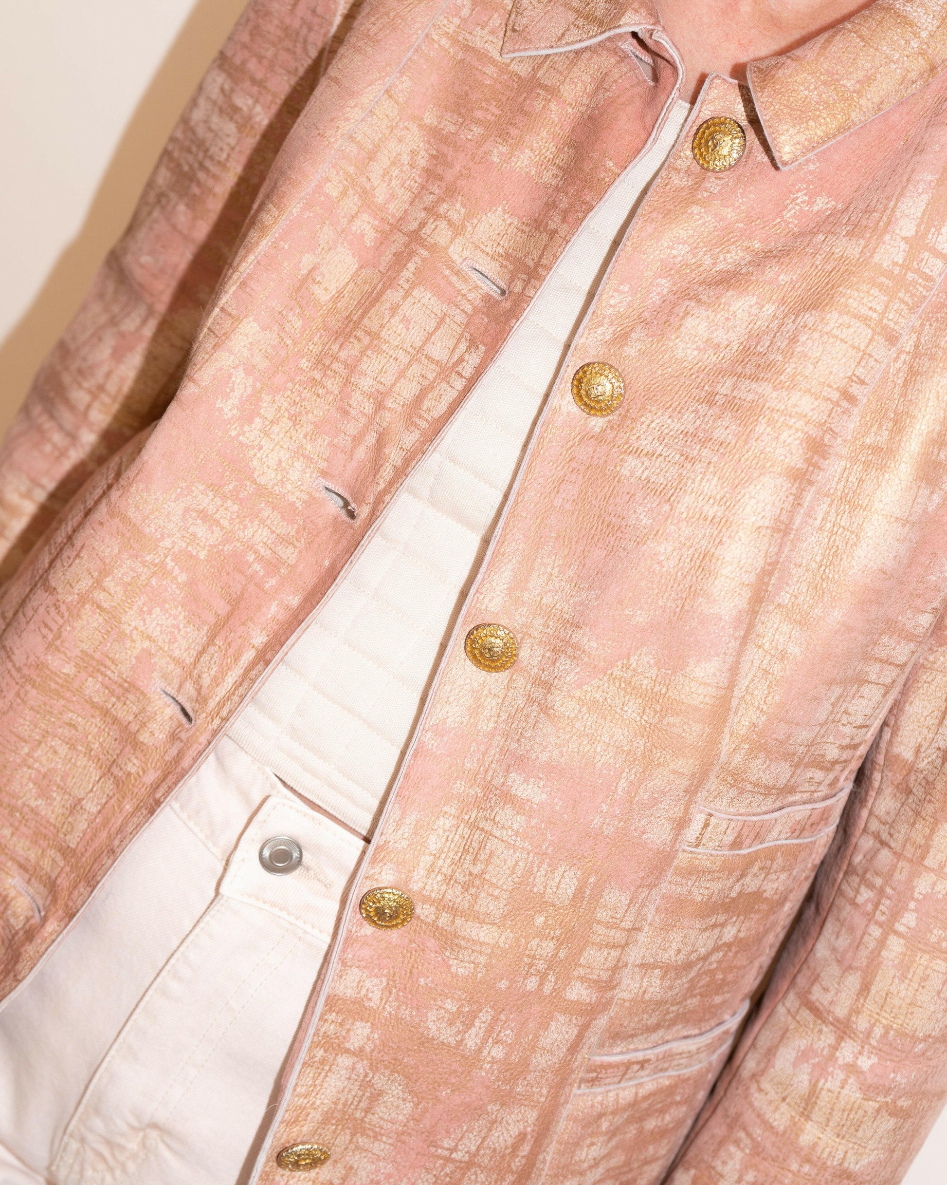 FR40-42 Chanel Fall 2005 Four Pocketed Peach and Gold Shearling Jacket - Vintage Chanel Jacket -   - Rarchive.