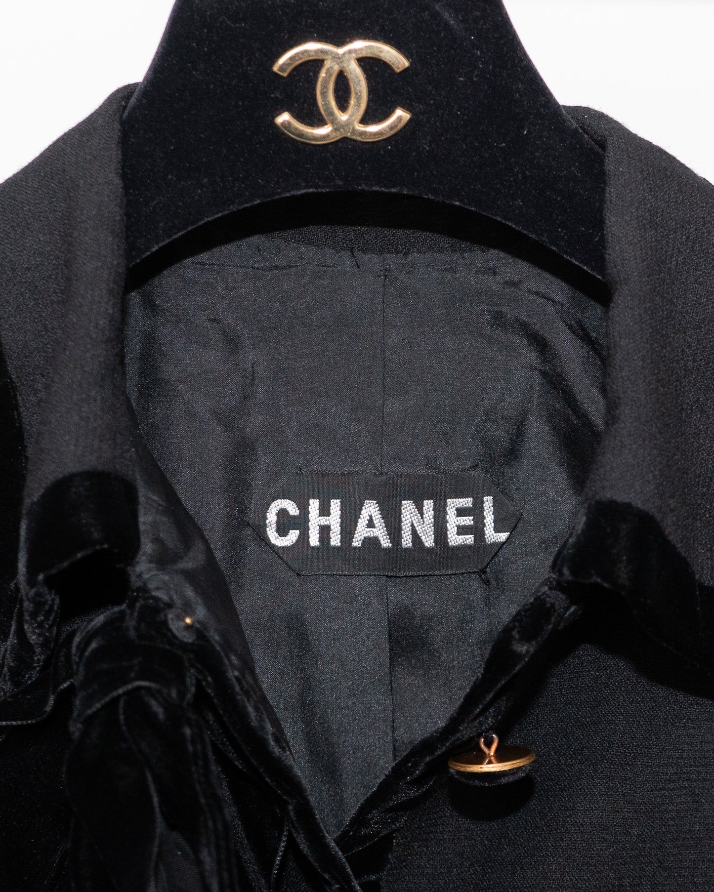 FR38-40 Rare Chanel Couture Jacket with Black Velvet Trim in Dark Gray - Vintage Chanel Jacket -   - Rarchive.