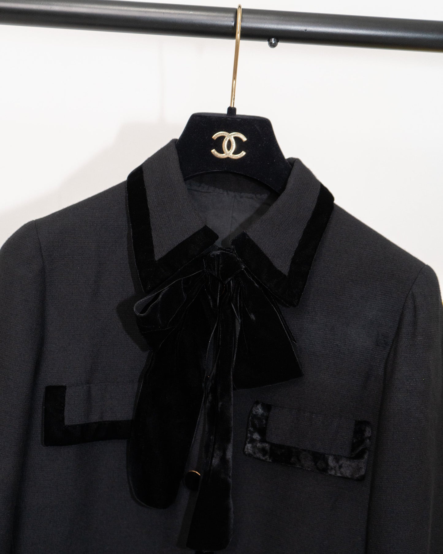 FR38-40 Rare Chanel Couture Jacket with Black Velvet Trim in Dark Gray - Vintage Chanel Jacket -   - Rarchive.