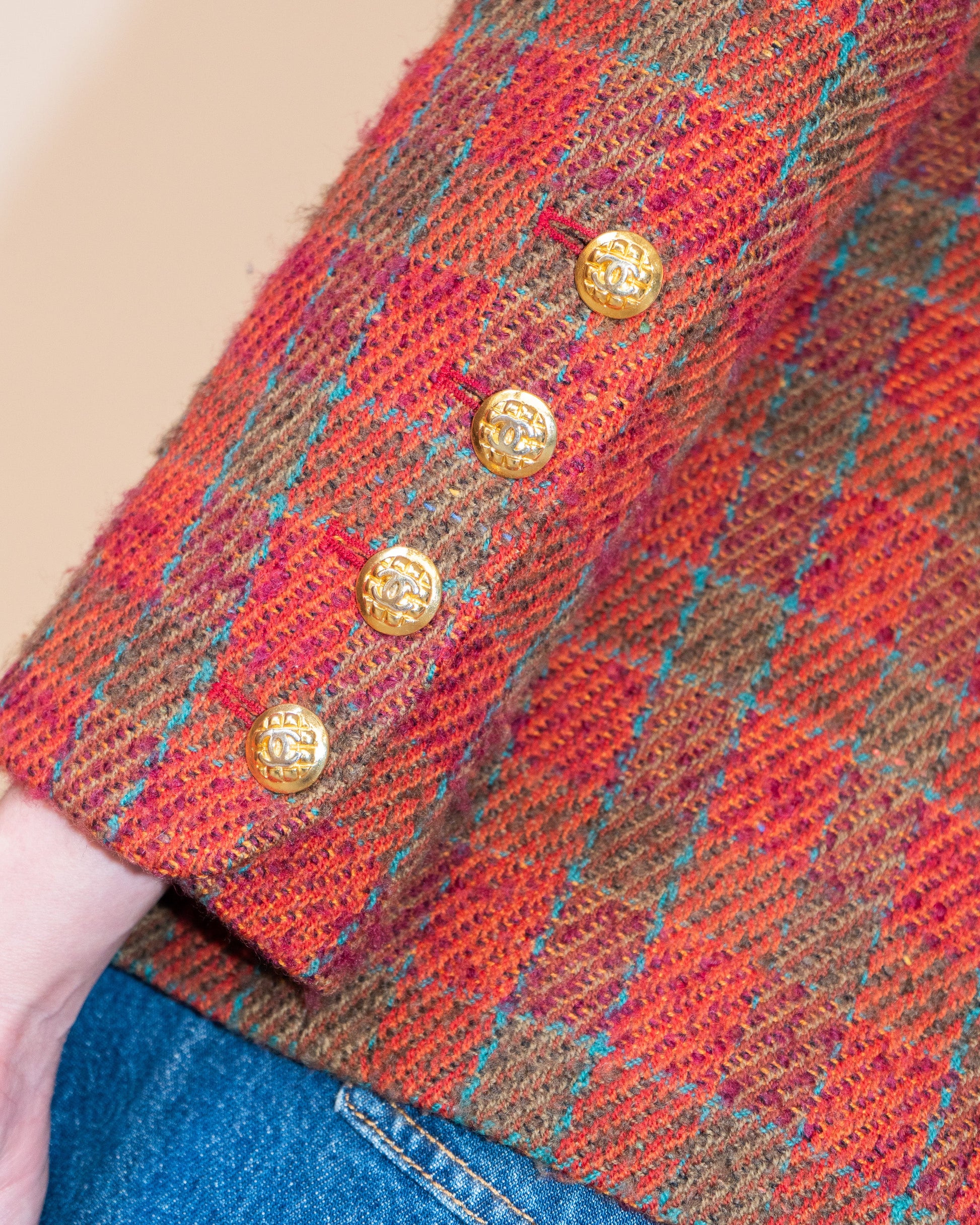 FR38-40 Chanel Late 1980s Collarless Four-Pocketed Plaid Wool Tweed Jacket - Vintage Chanel Jacket -   - Rarchive.