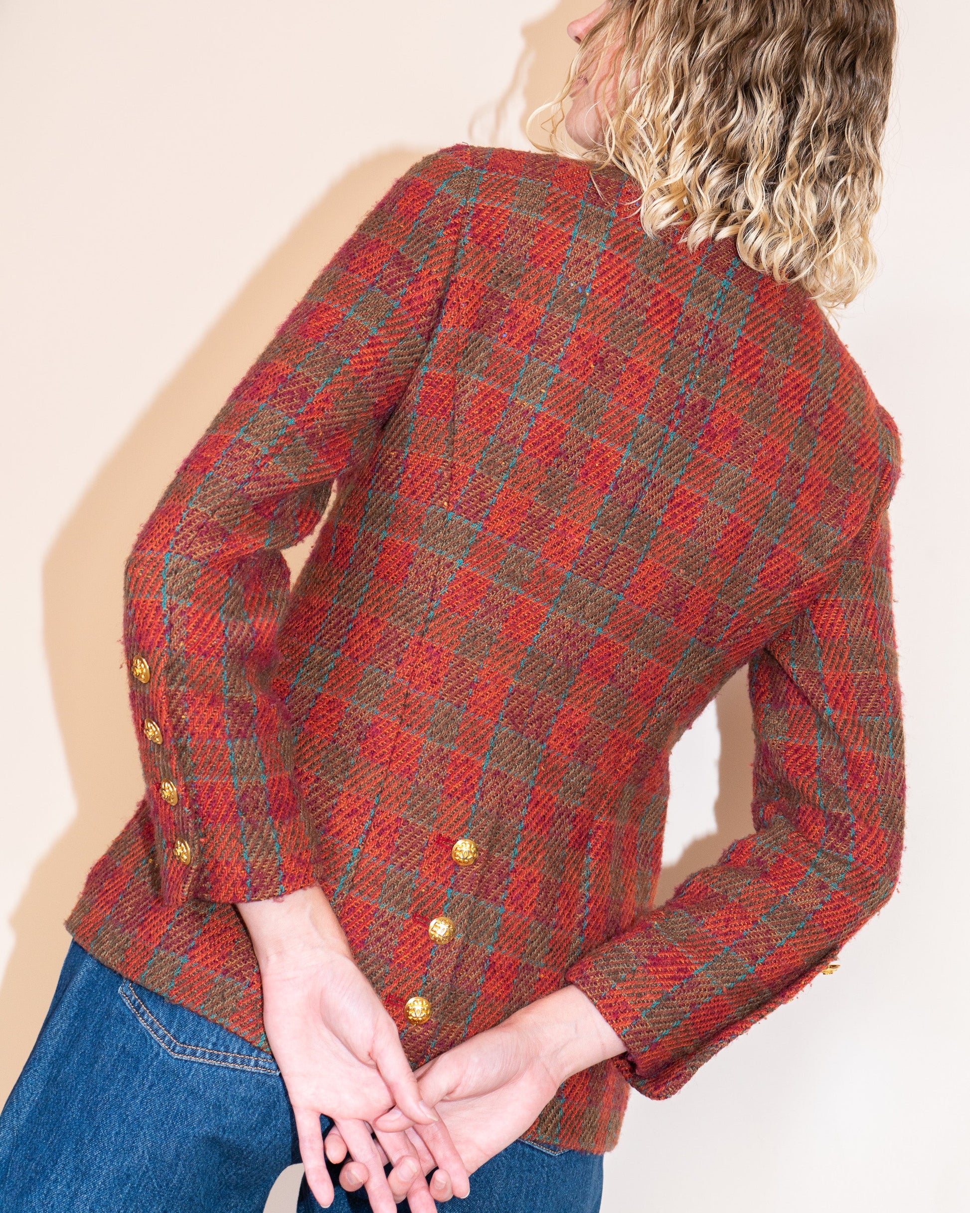 FR38-40 Chanel Late 1980s Collarless Four-Pocketed Plaid Wool Tweed Jacket - Vintage Chanel Jacket -   - Rarchive.