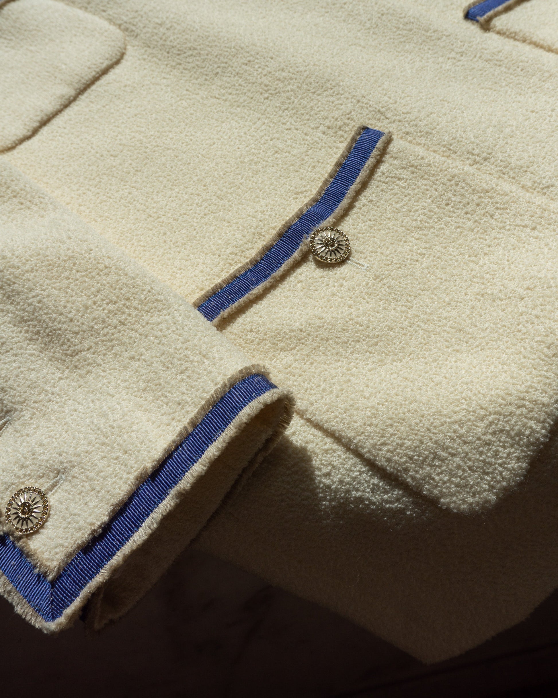 FR38-40 Rare Chanel Resort 2014 Four-Pocketed Standing Collar Fringed Grosgrain Trim Detail Light Jacket - Vintage Chanel Jacket -   - Rarchive.