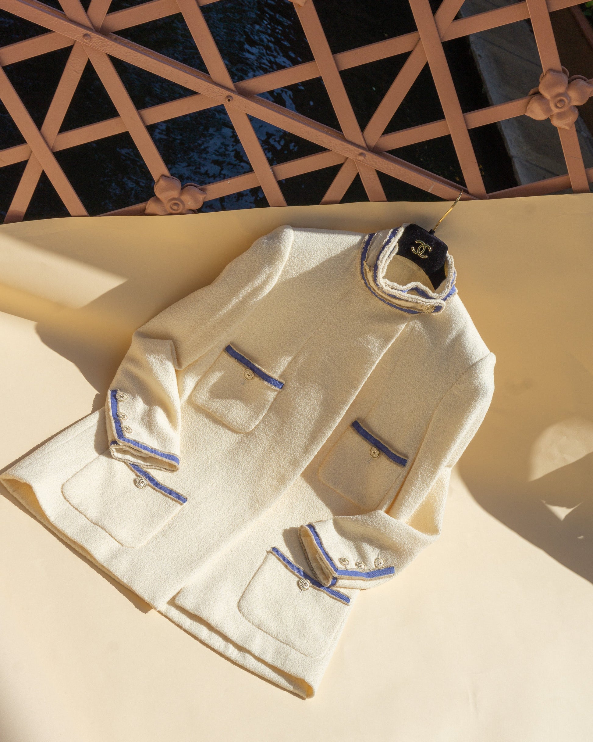 FR38-40 Rare Chanel Resort 2014 Four-Pocketed Standing Collar Fringed Grosgrain Trim Detail Light Jacket - Vintage Chanel Jacket -   - Rarchive.
